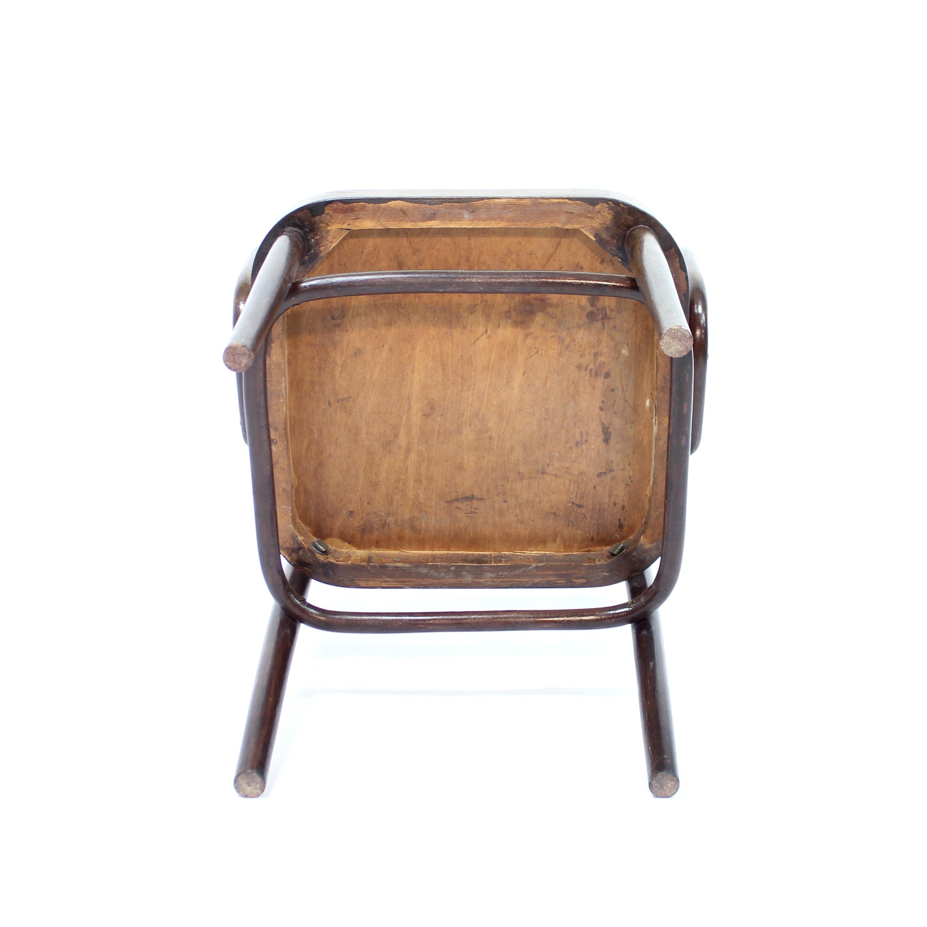 Adolf Schneck, rare A 64 F Bentwood armhair for Thonet, 1929 For Sale 4