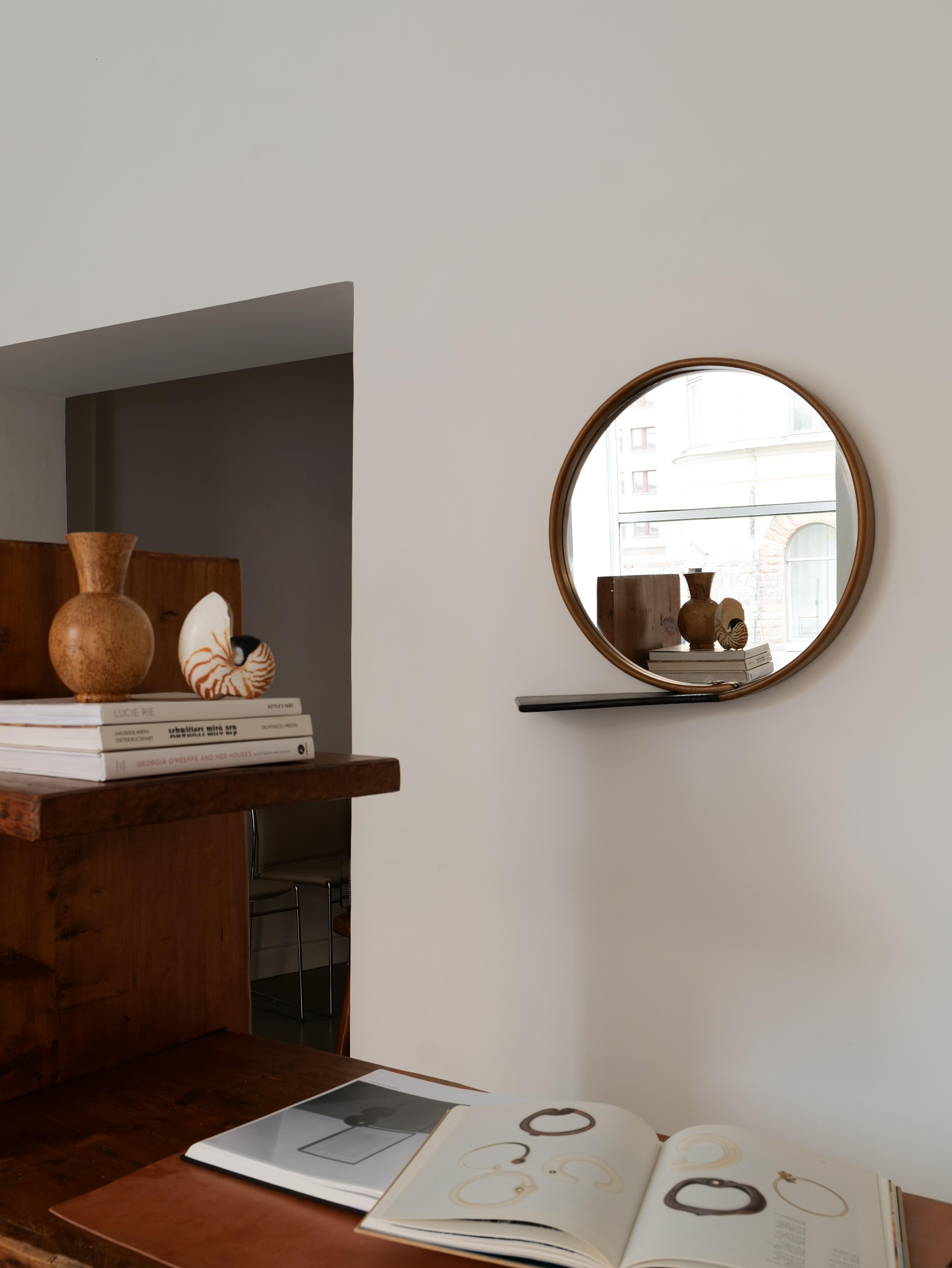 Swedish Modern Circular Wood Mirror with Shelf circa 1940s In Good Condition For Sale In Stockholm, SE