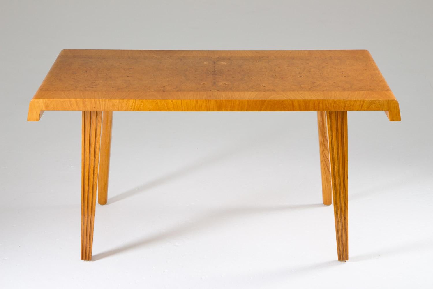 Mid-Century Modern Swedish Modern Coffee Table, 1940s For Sale