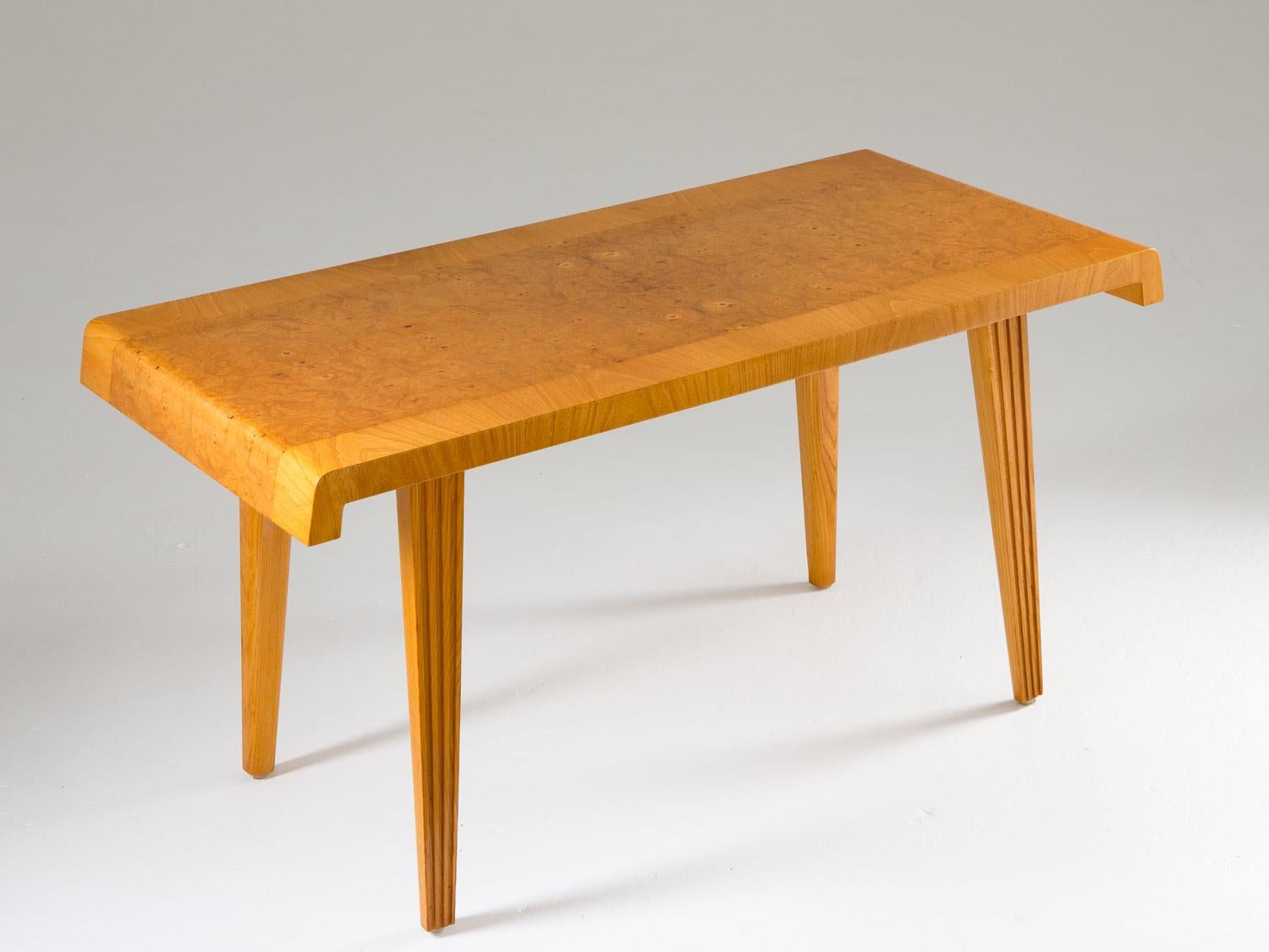 Swedish Modern Coffee Table, 1940s In Good Condition For Sale In Karlstad, SE