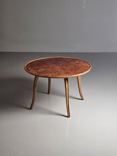 Swedish modern coffee table in the manner of Josef Frank, Reiners, Sweden, 1940s