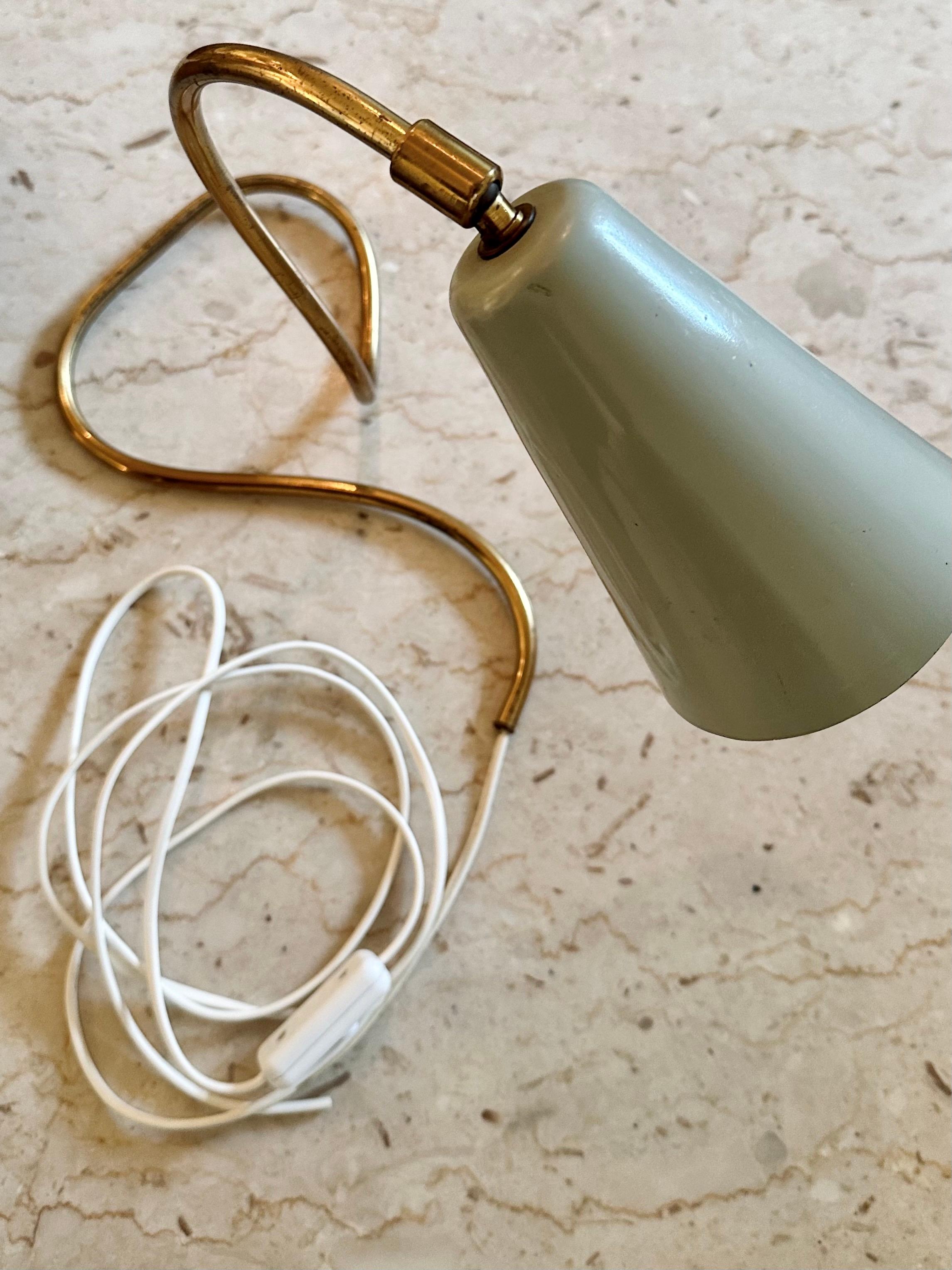 Scandinavian Modern Swedish Modern Curved Brass Table Lamp With Lacquered Shade, 1950s