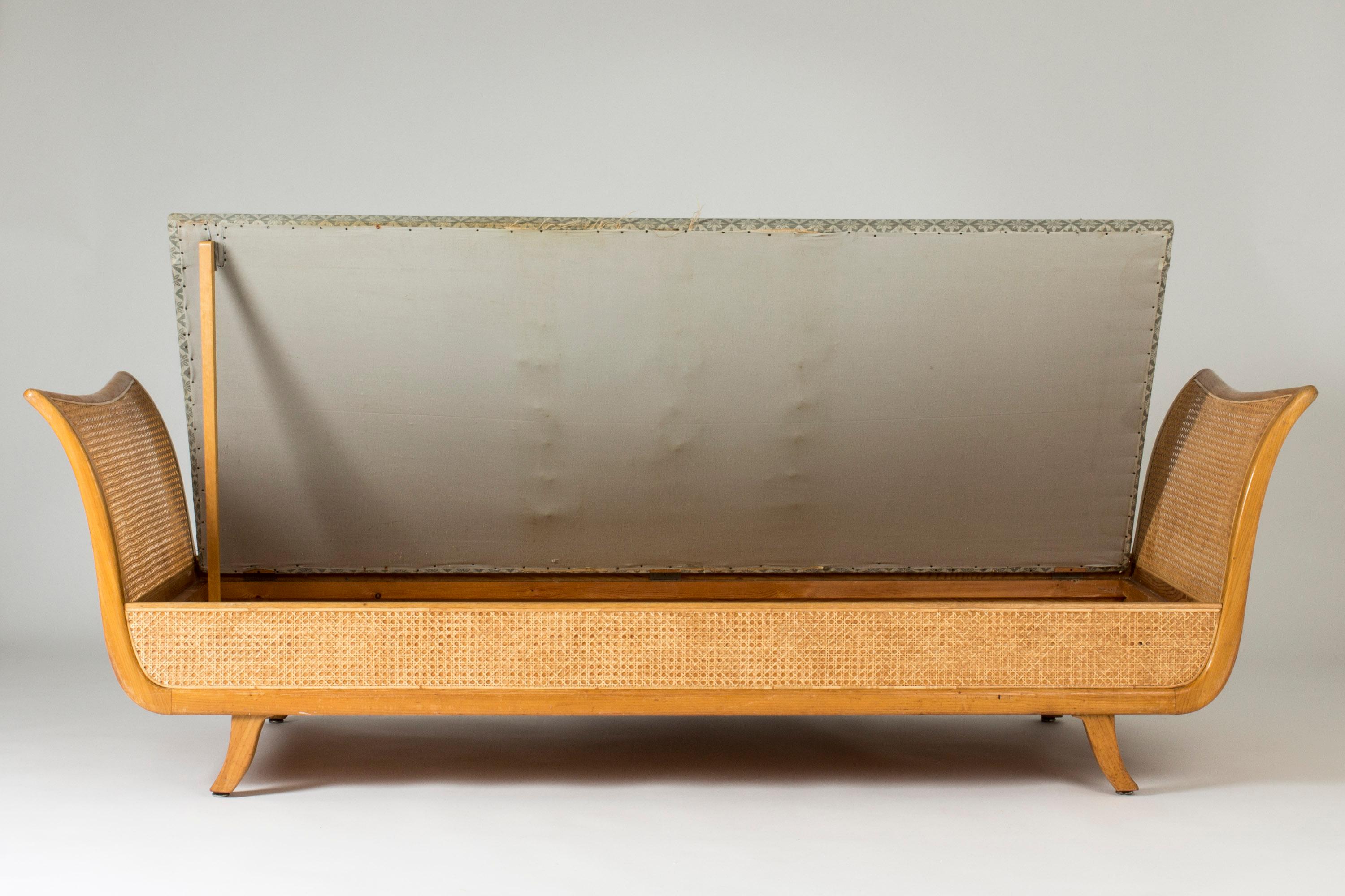 Swedish Modern Daybed, Sweden, 1940s 5