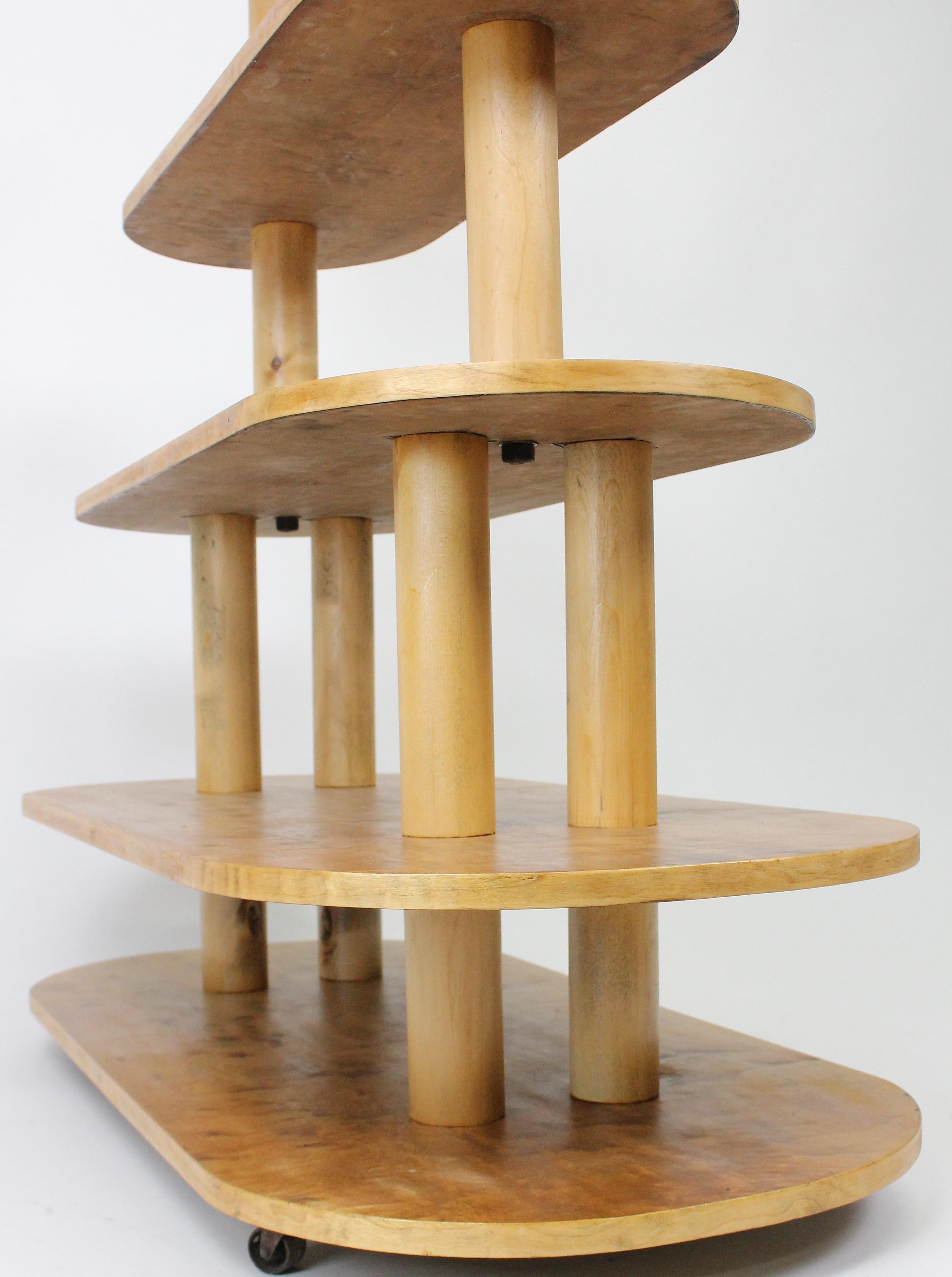 Mid-20th Century Swedish Modern Display Shelf or Étagère in Golden Birch, 1920s-1930s For Sale