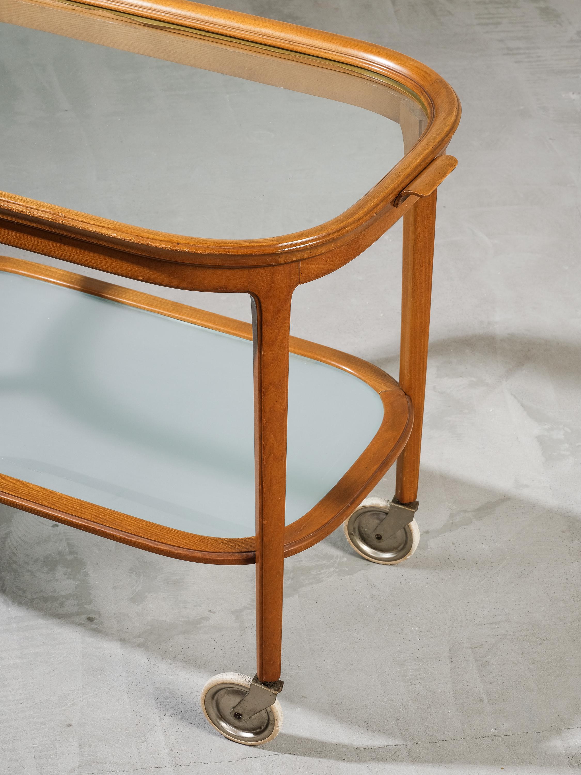Swedish Modern Elm Serving Cart with Tray, 1940s In Good Condition For Sale In Karis, Nyland