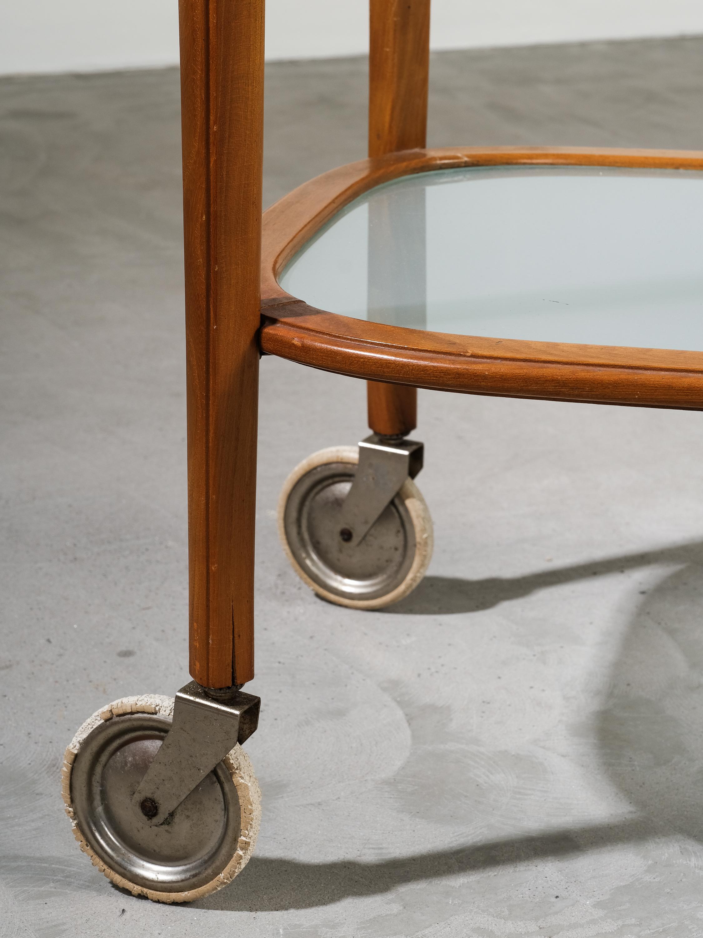 Swedish Modern Elm Serving Cart with Tray, 1940s For Sale 3