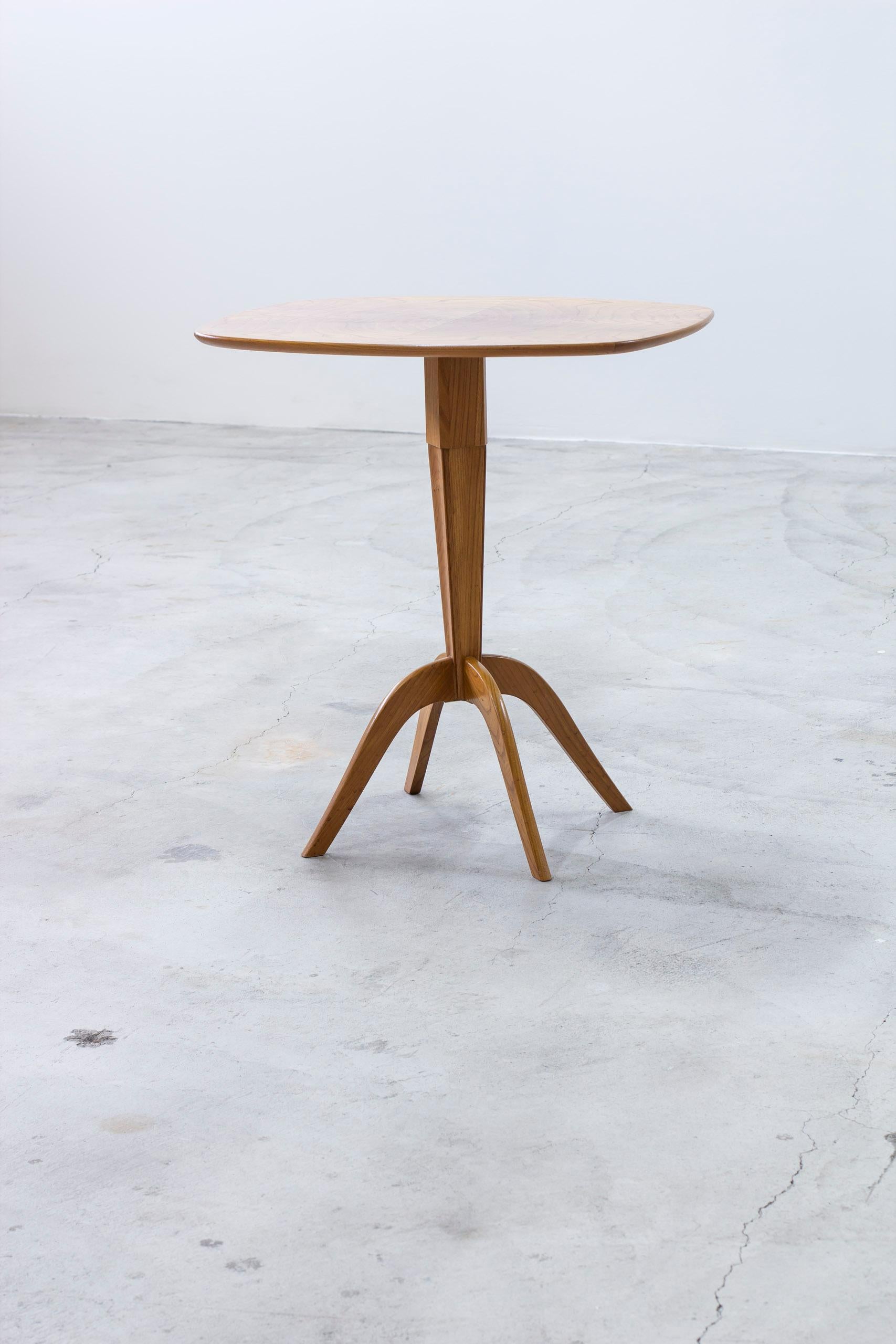 Swedish modern elm side table in the manner of Oscar Nilsson, 1930-40s For Sale 1