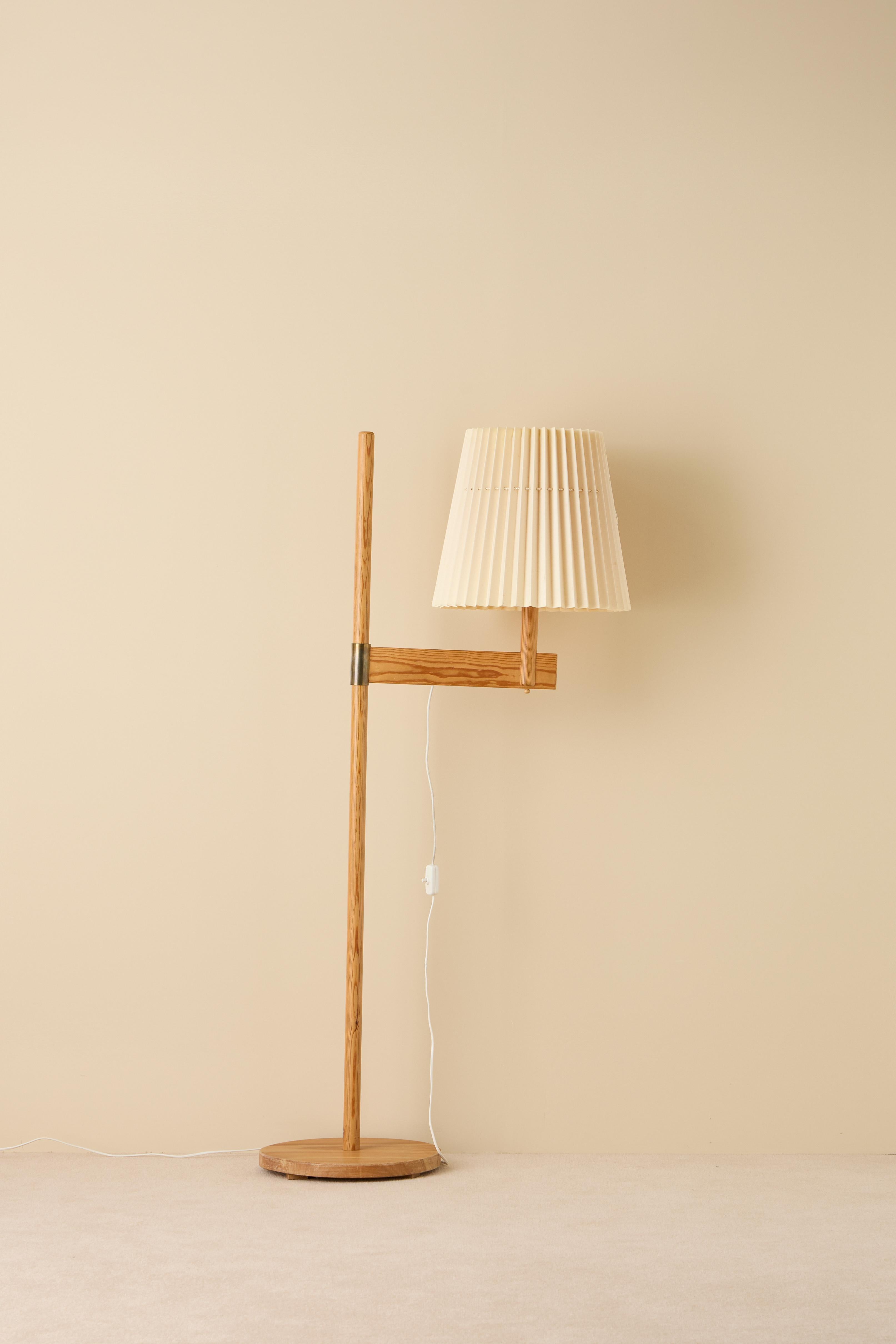 Suédois Lampadaire moderne suédois, années 1960 en vente