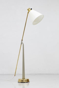 Swedish Modern Floor Lamp 541 by Hans Bergström for Ateljé Lyktan