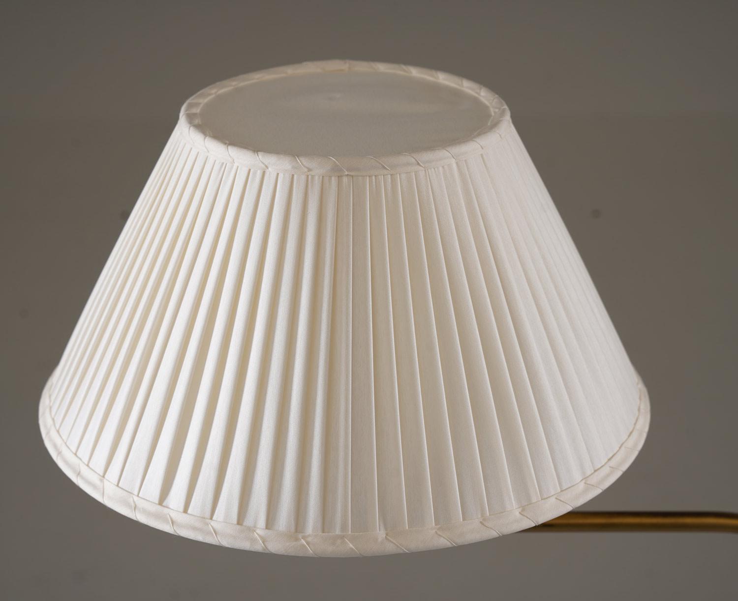 Lámpara de pie moderna sueca by ASEA siglo XX en venta
