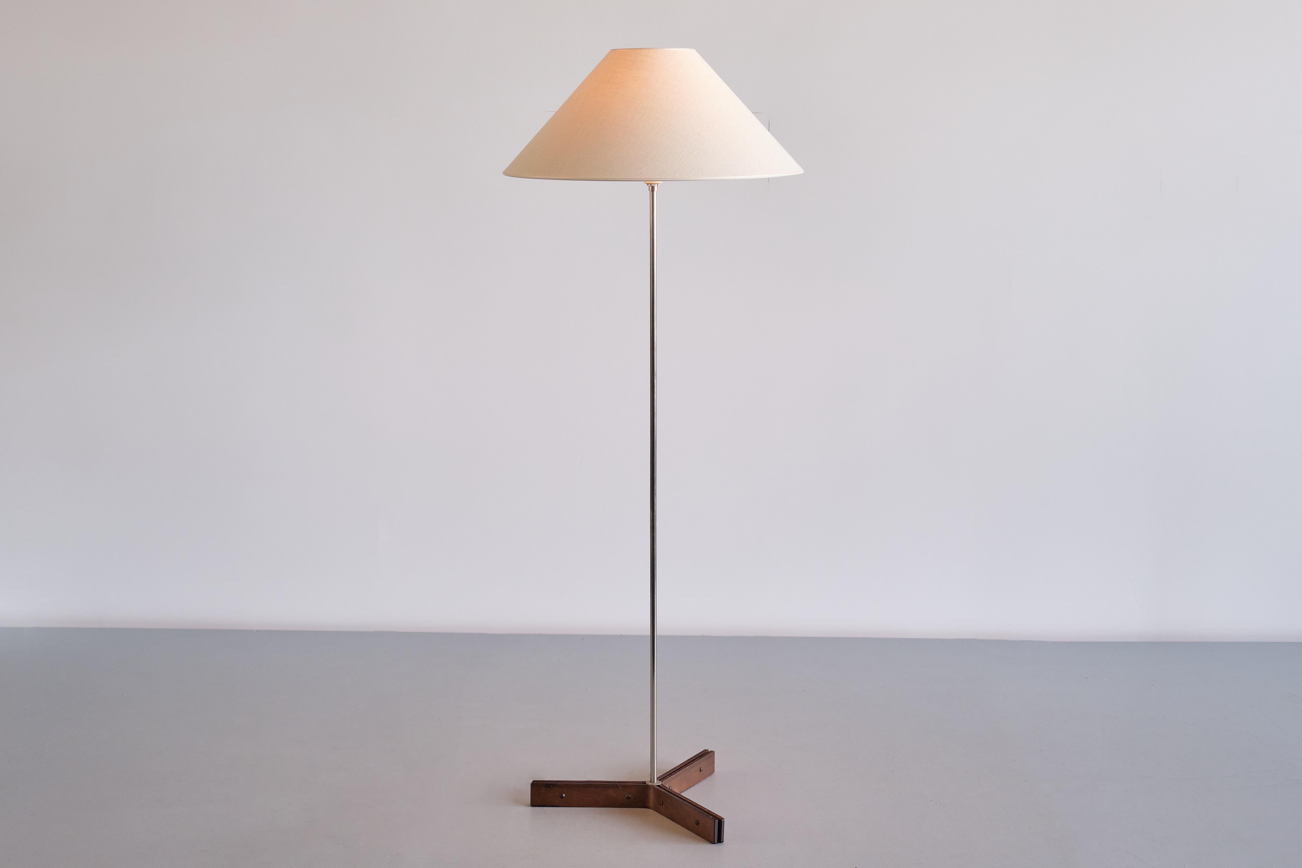 Swedish Modern Floor Lamp by Nybro Armaturfabrik in Wengé & Steel, Sweden, 1970s 8
