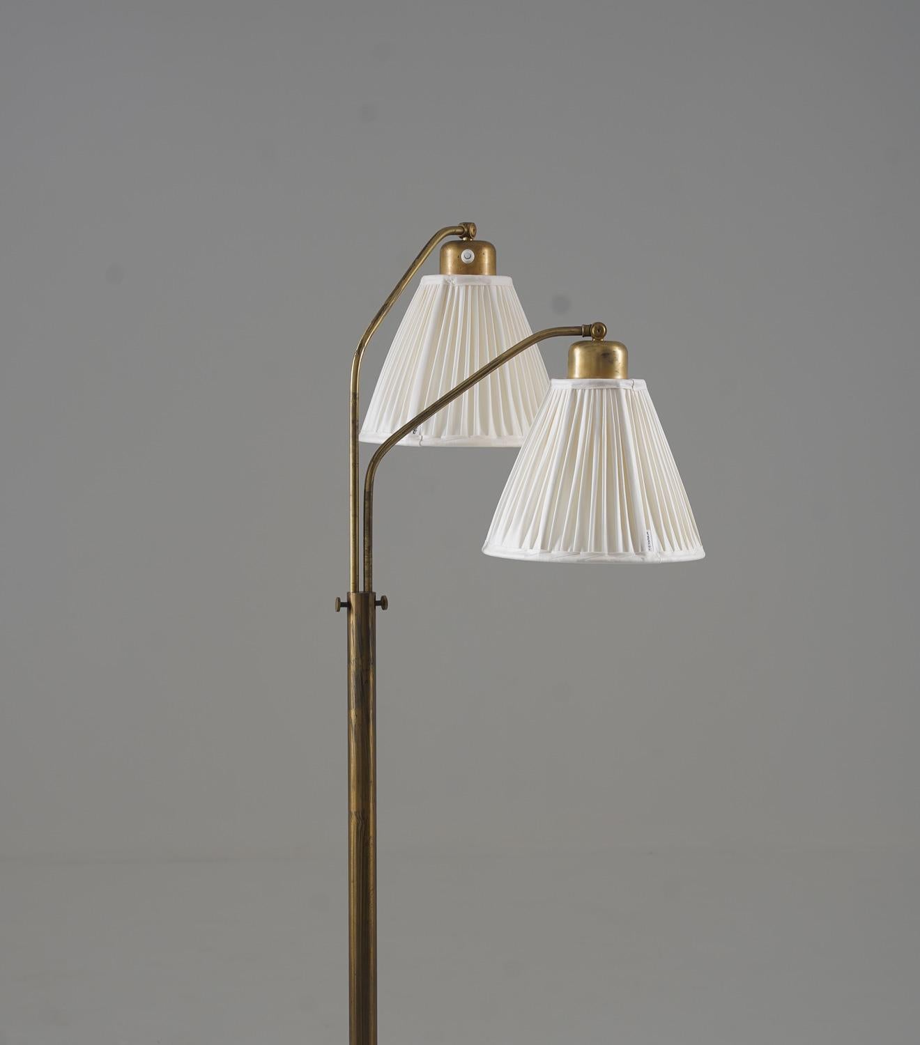Swedish Modern Floor Lamp in Brass, 1940s In Good Condition In Karlstad, SE