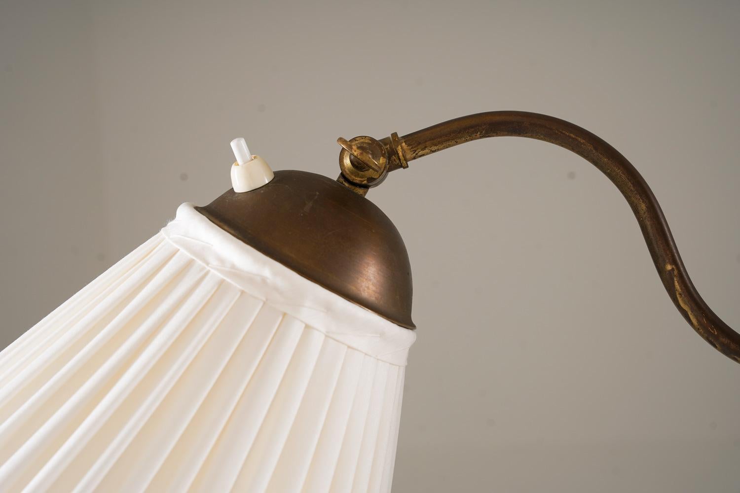 Swedish Modern Floor Lamp in Brass and Leather, 1940s 1