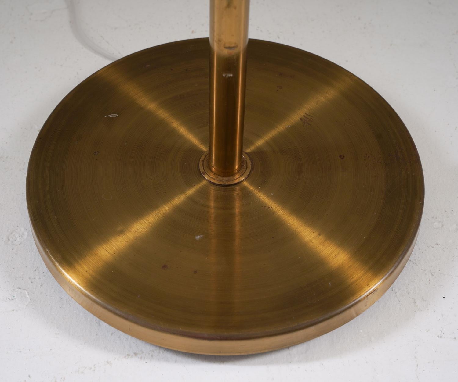 Swedish Modern Floor Lamp in Brass, by Corona, 1940s For Sale 1