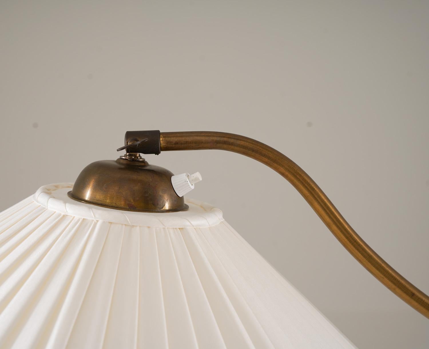 20th Century Swedish Modern Floor Lamp in Brass For Sale