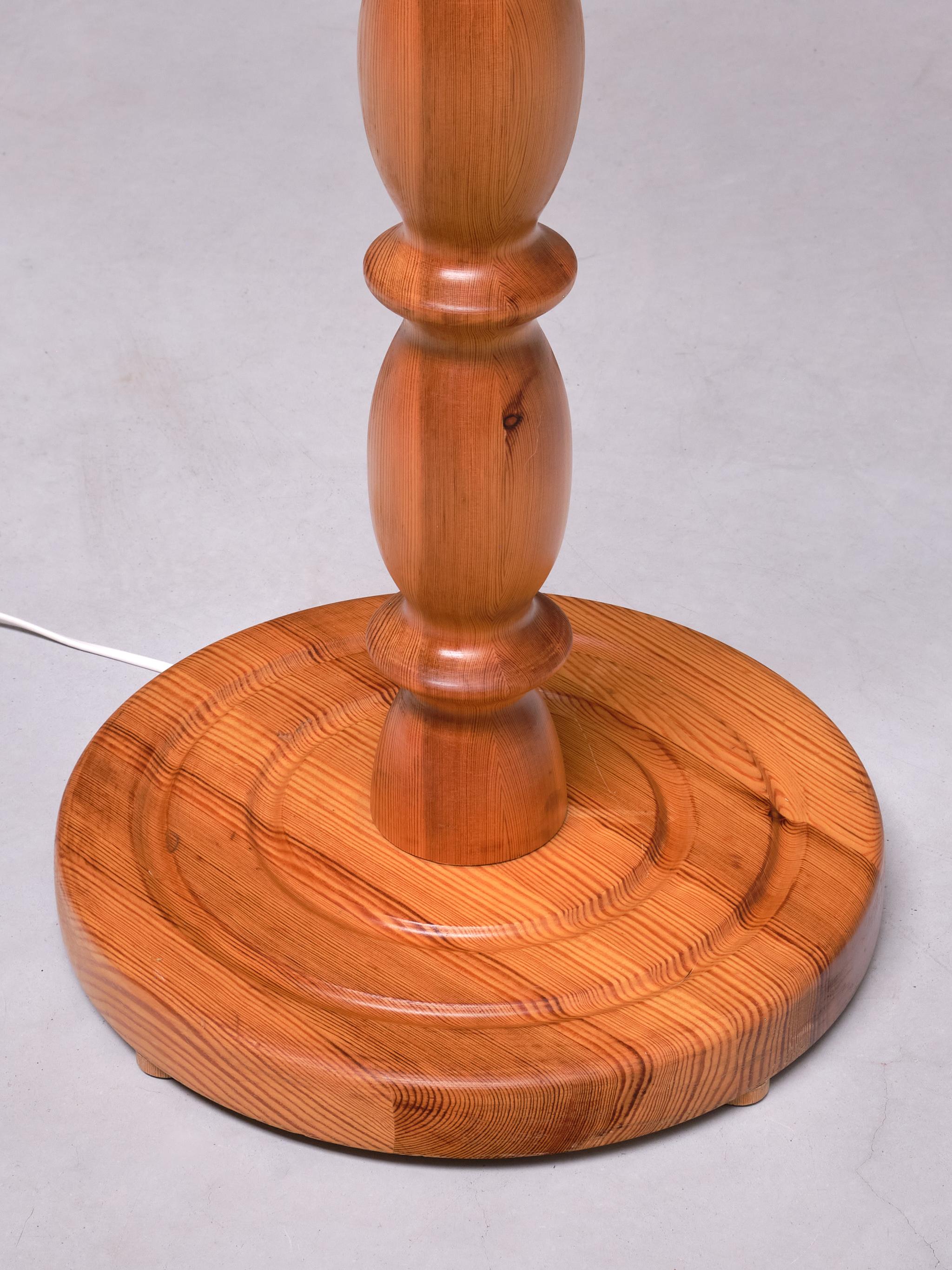 Fabric Swedish Modern Floor Lamp in Carved Solid Pine Wood, 1960s