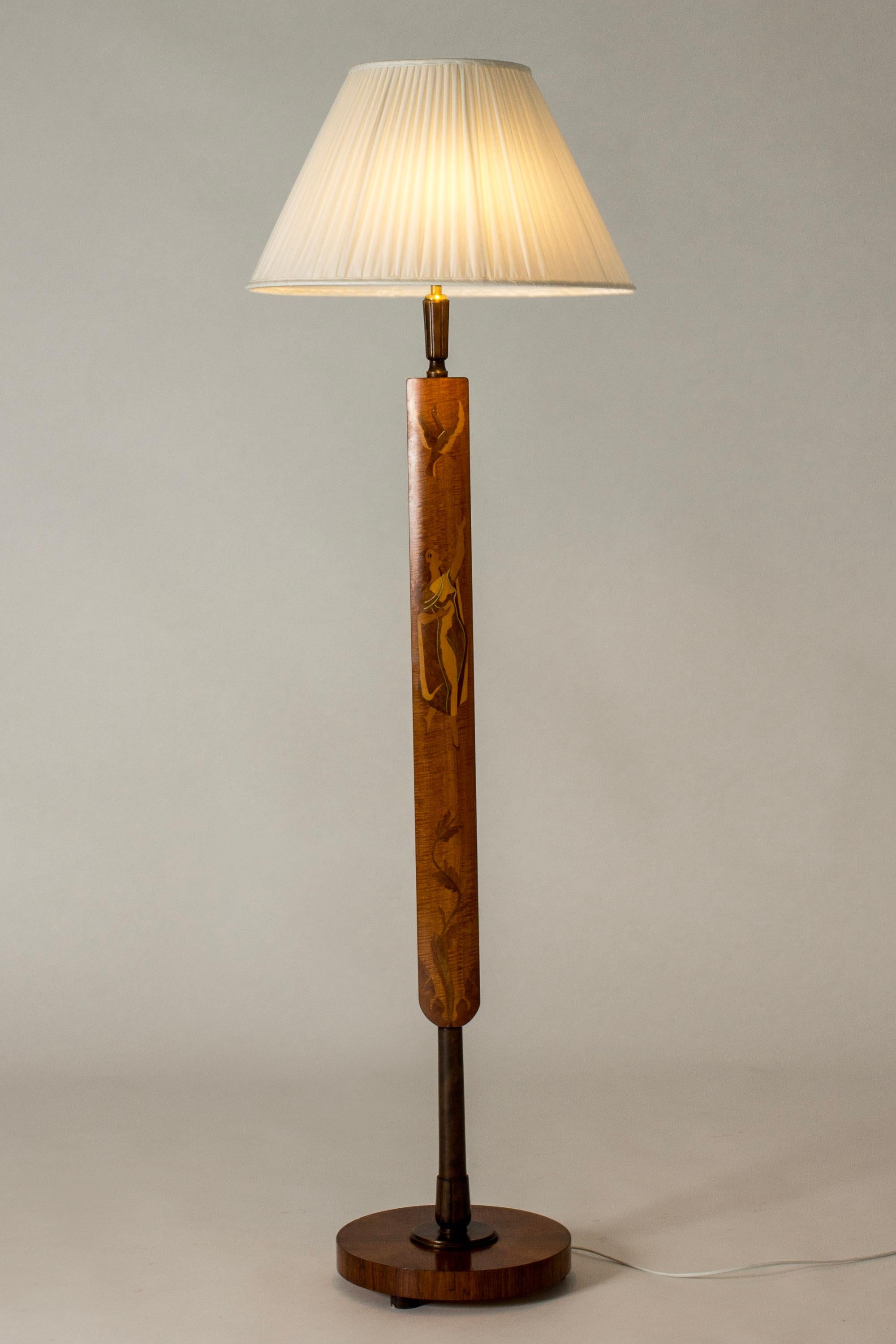 Swedish Modern floor lamp with inlays, Mjölby Intarsia, Sweden, 1930s For Sale 4