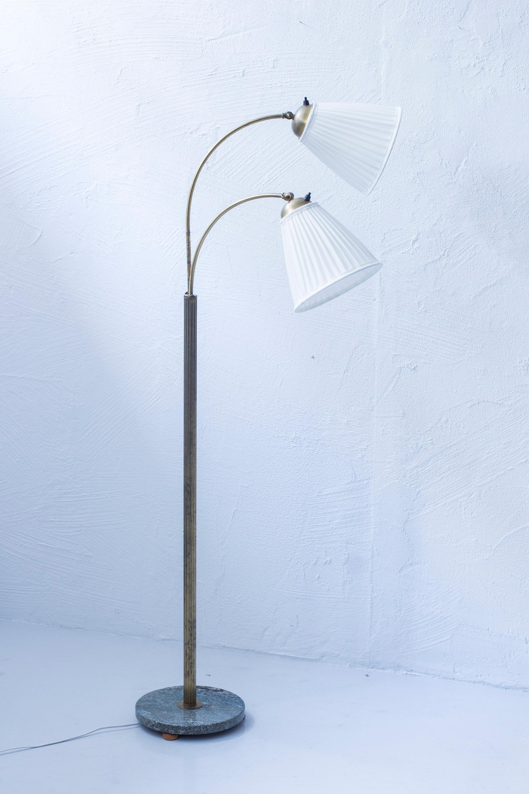 Swedish Modern Floor lamp with marble and brass, 1940s For Sale 5