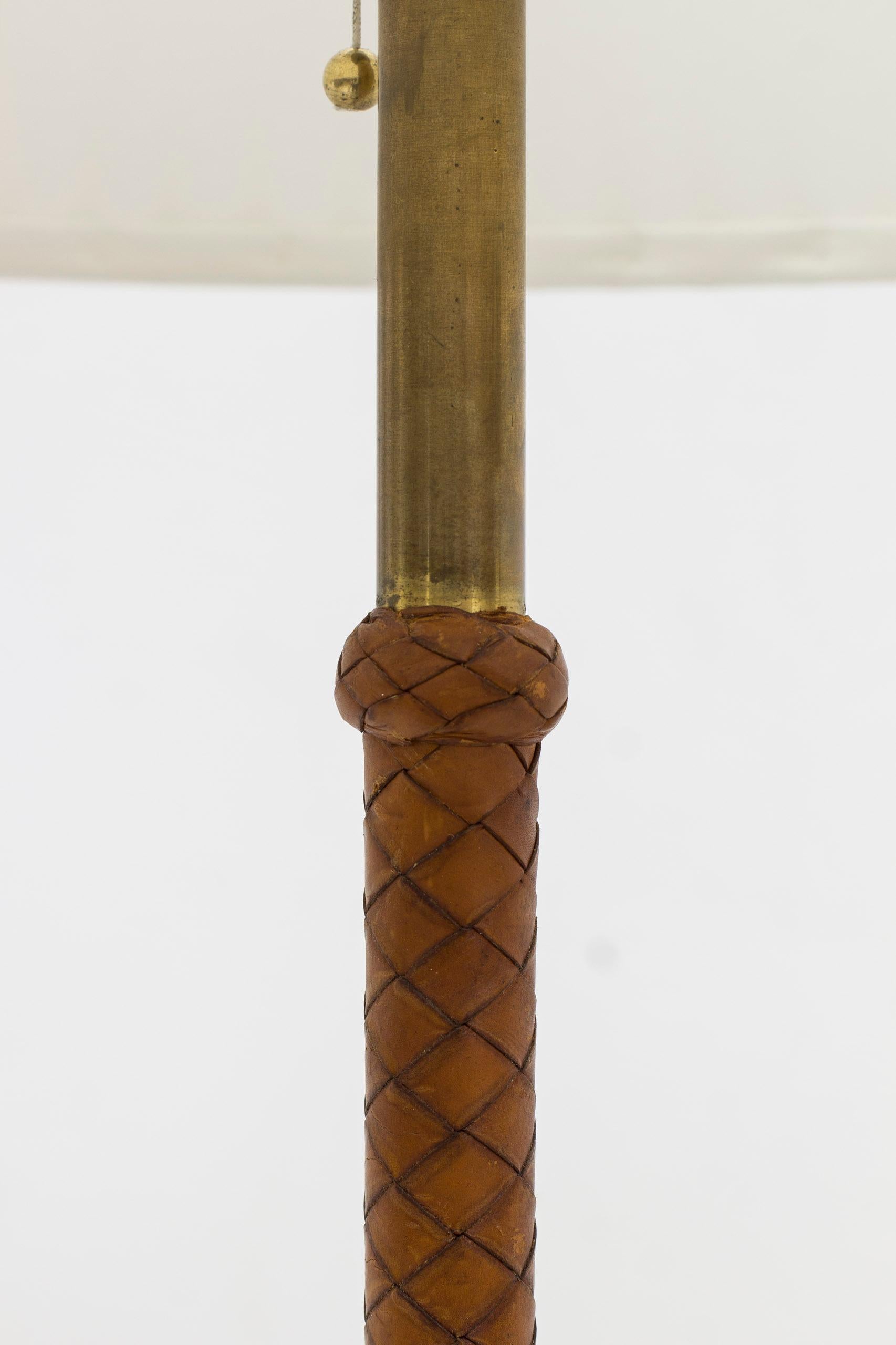 Swedish modern floor lamp with original braided cognac leather and brass, 1940s 5