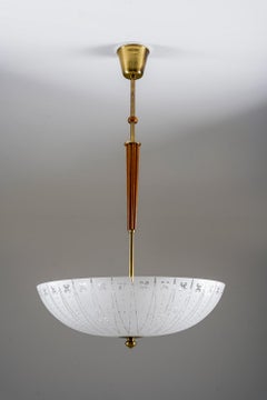 Pendentif moderne suédois en verre et laiton par Orrefors
