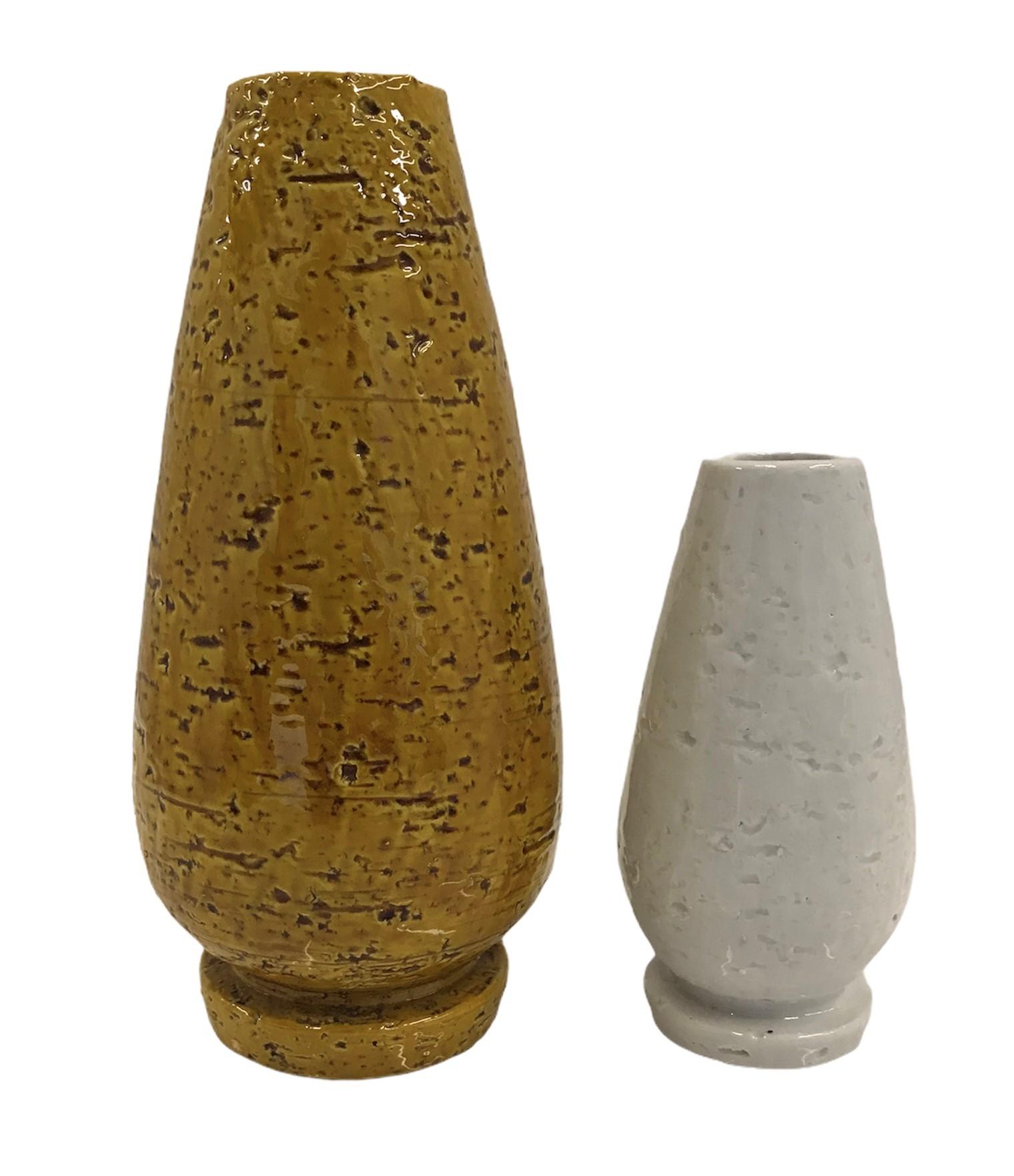 Swedish Modern Gunnar Nylund for Rörstrand Ceramic Mustard Yellow Chamotte Vase For Sale 3