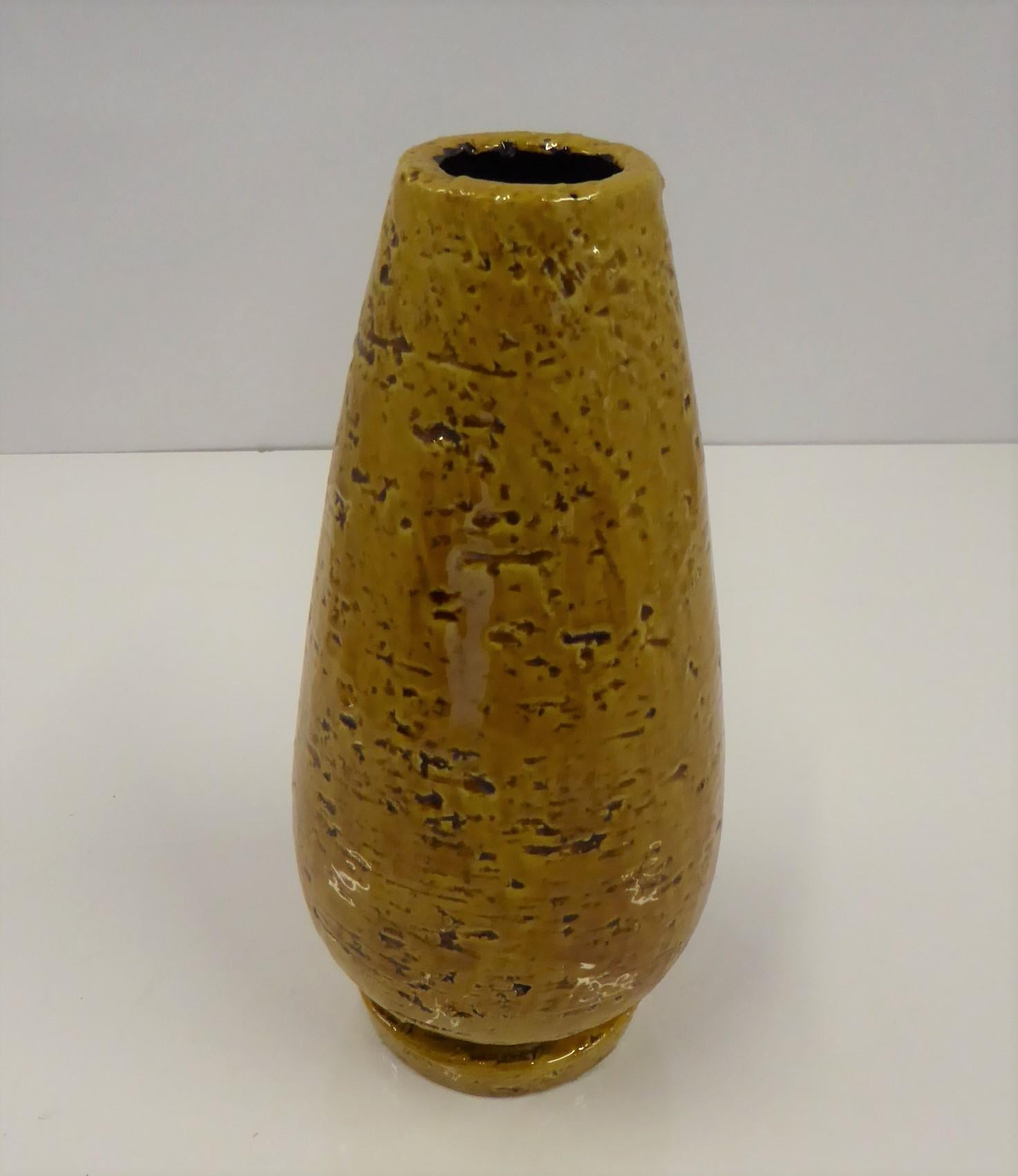 mustard color vase