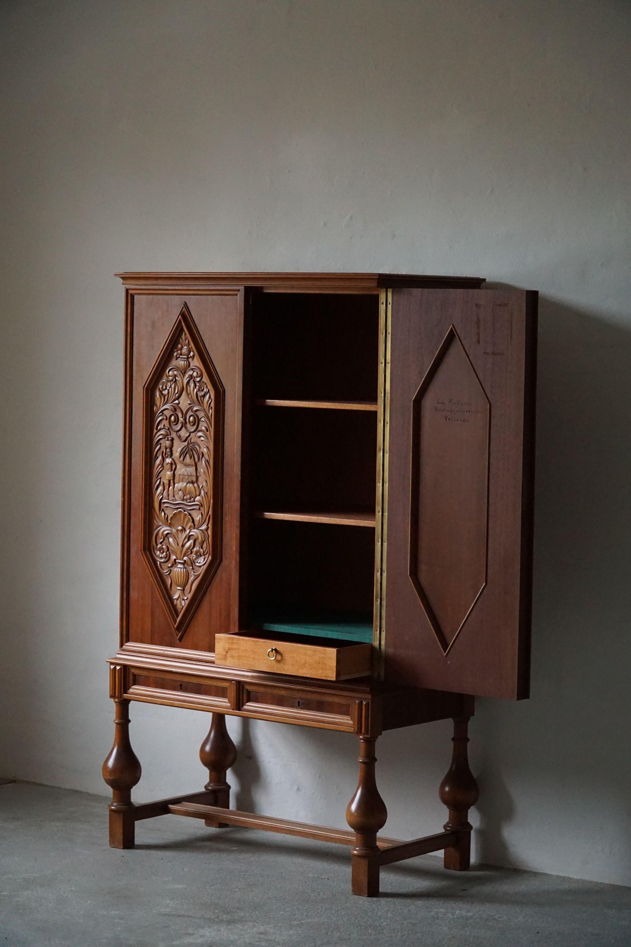 Scandinavian Modern Swedish Modern Hand-Carved Cabinet by Eugen Höglund for Vetlanda, 1940s