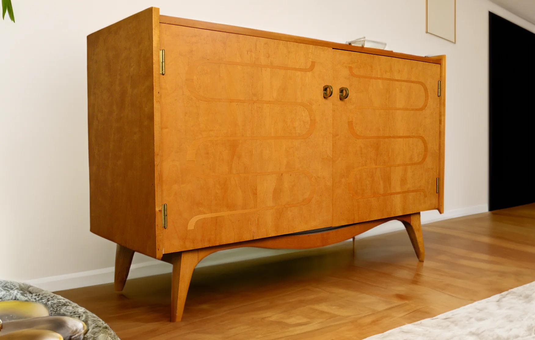 Swedish Modern Inlay Credenza in Beech For Sale 3