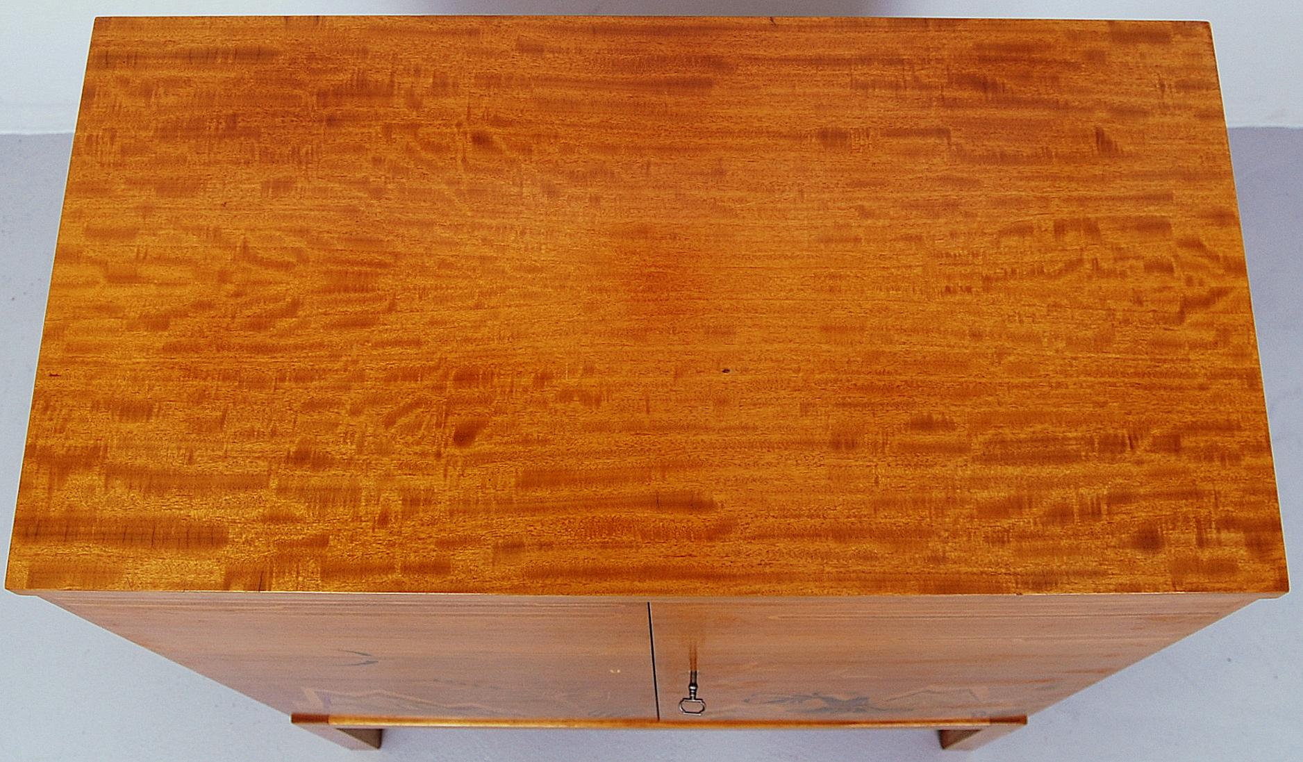Mid-20th Century Swedish Modern Intarsia Bar Cabinet by Reiners Mjölby, 1939