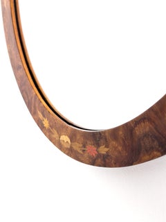 Schwedischer moderner Intarsienspiegel aus Masurbirke mit floralen Intarsien, Schweden, 1930