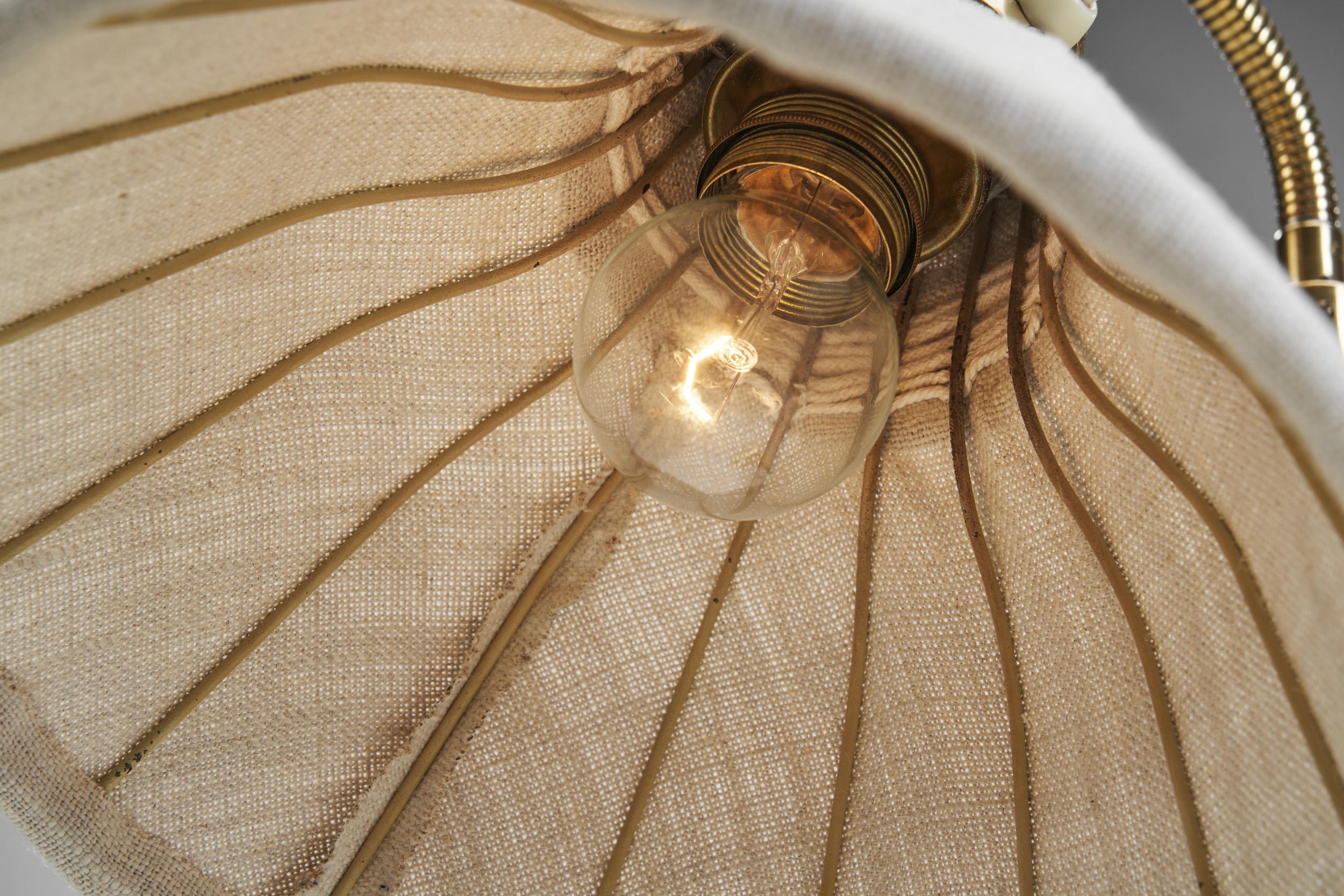 Schwedische moderne Stehlampe aus Leder und Messing von ASEA, Schweden 1950er Jahre im Angebot 9