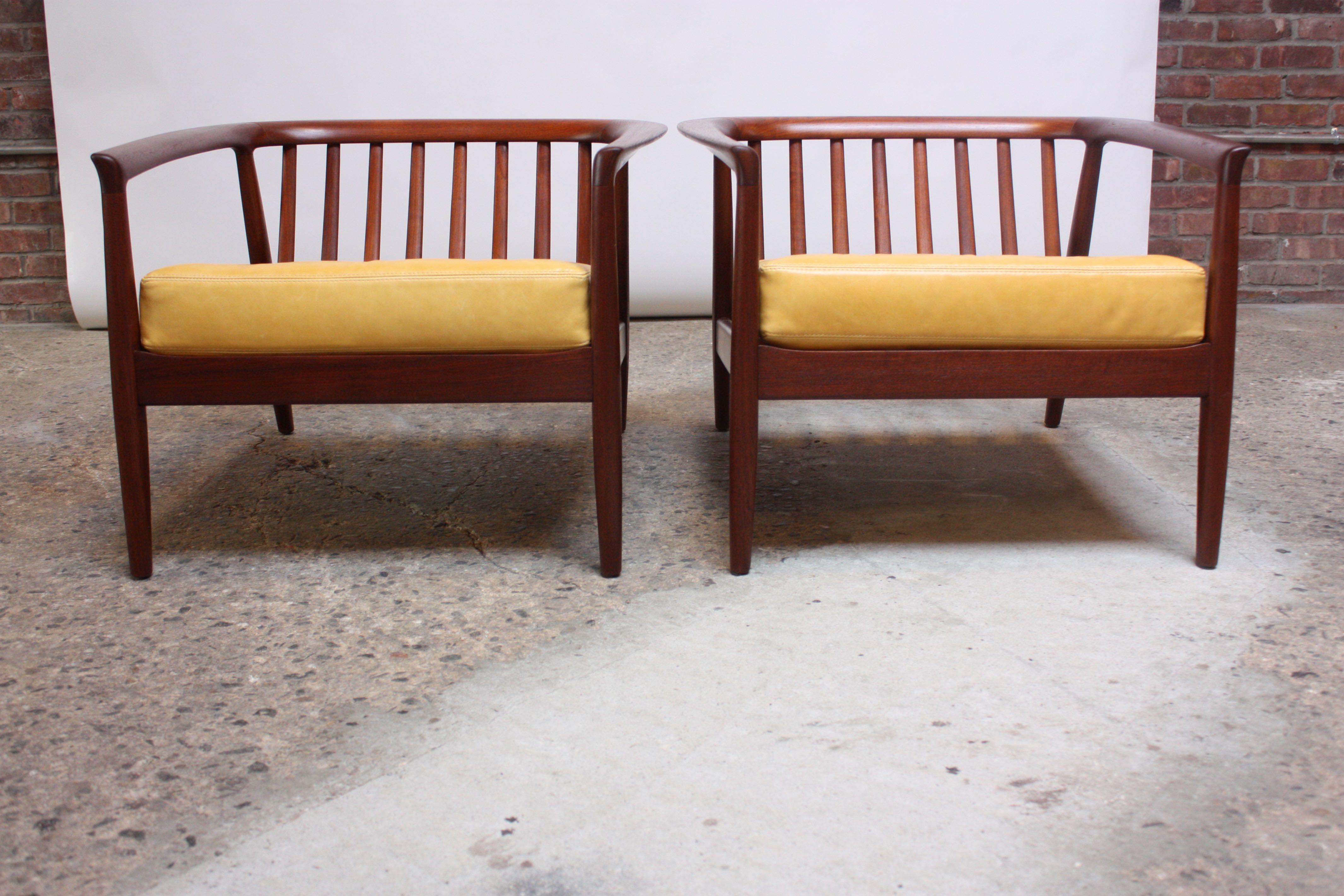 Swedish Modern Leather and Teak Lounge Chairs by Folke Ohlsson for DUX For Sale 1