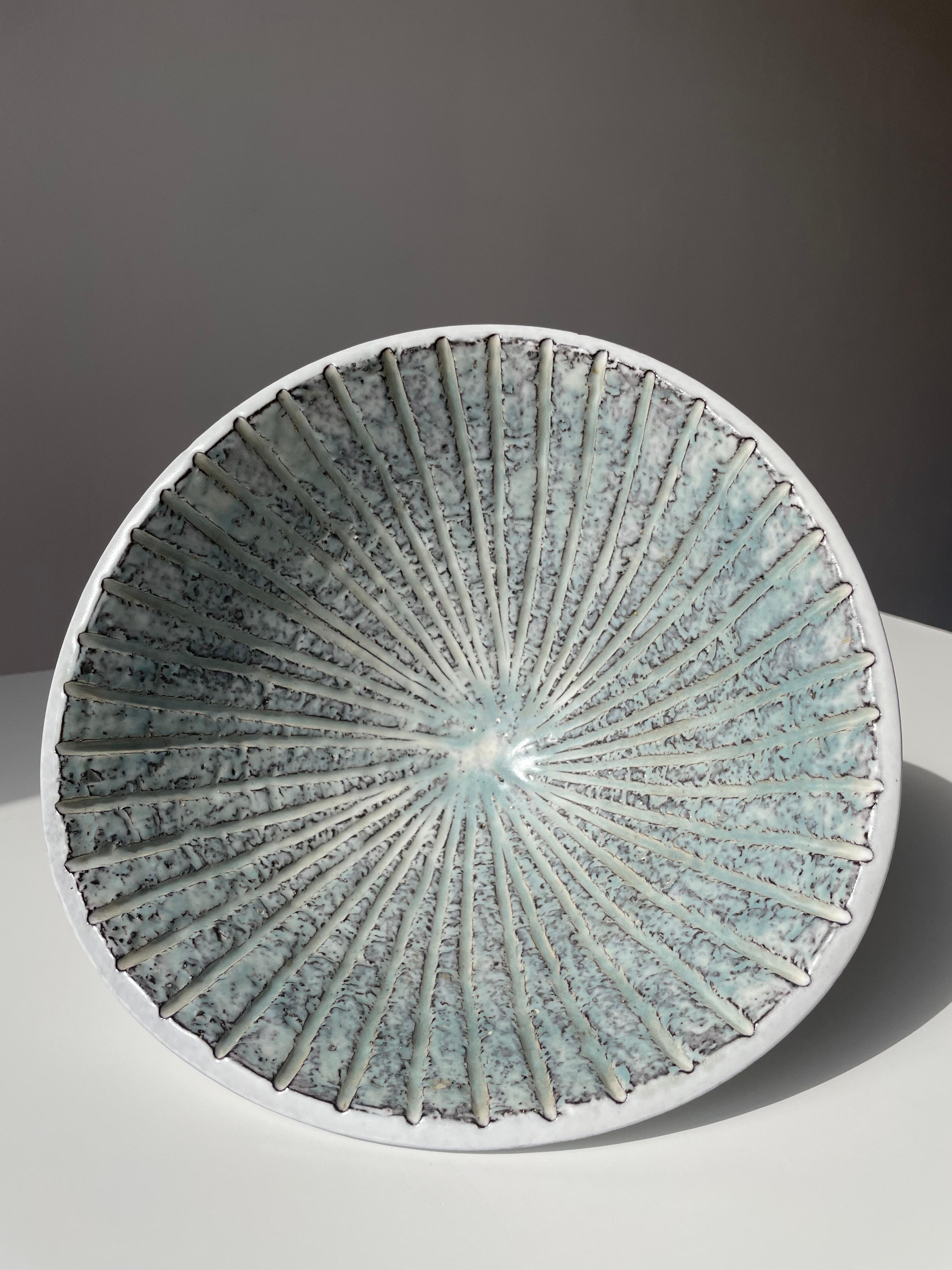 Upsala Ekeby Modern 1960s Sculptural Centerpiece Bowl For Sale 4