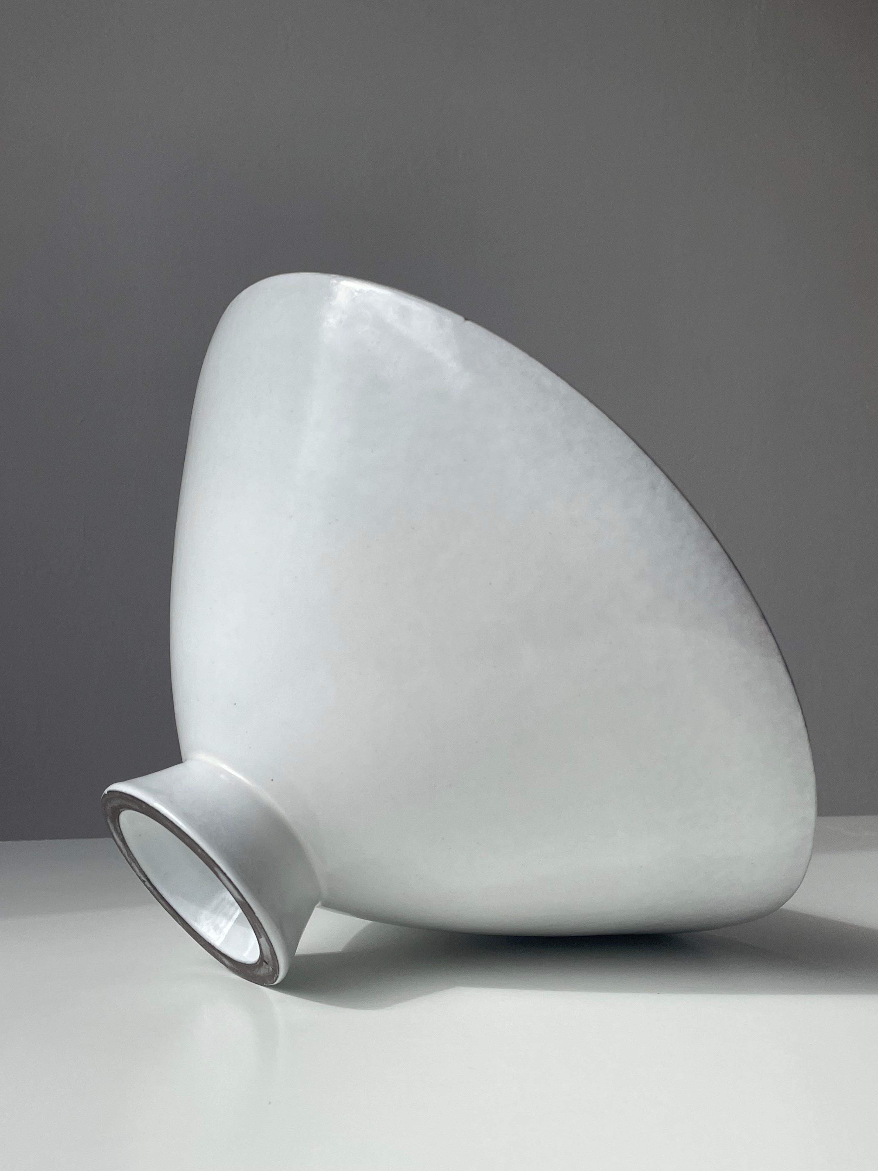Upsala Ekeby Modern 1960s Sculptural Centerpiece Bowl For Sale 6