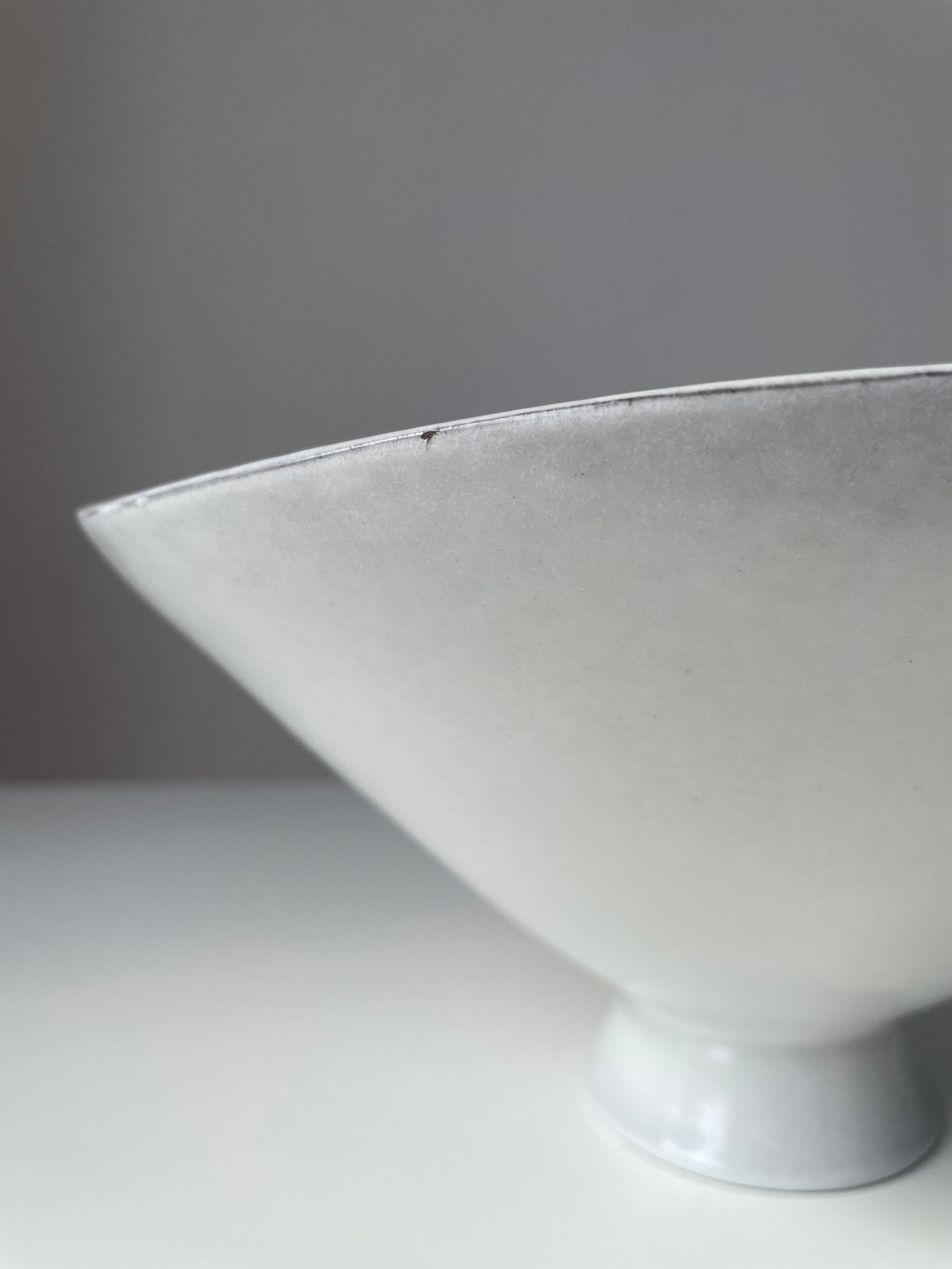 Bol de centre de table sculptural Upsala Ekeby Moderne des années 1960 en vente 8