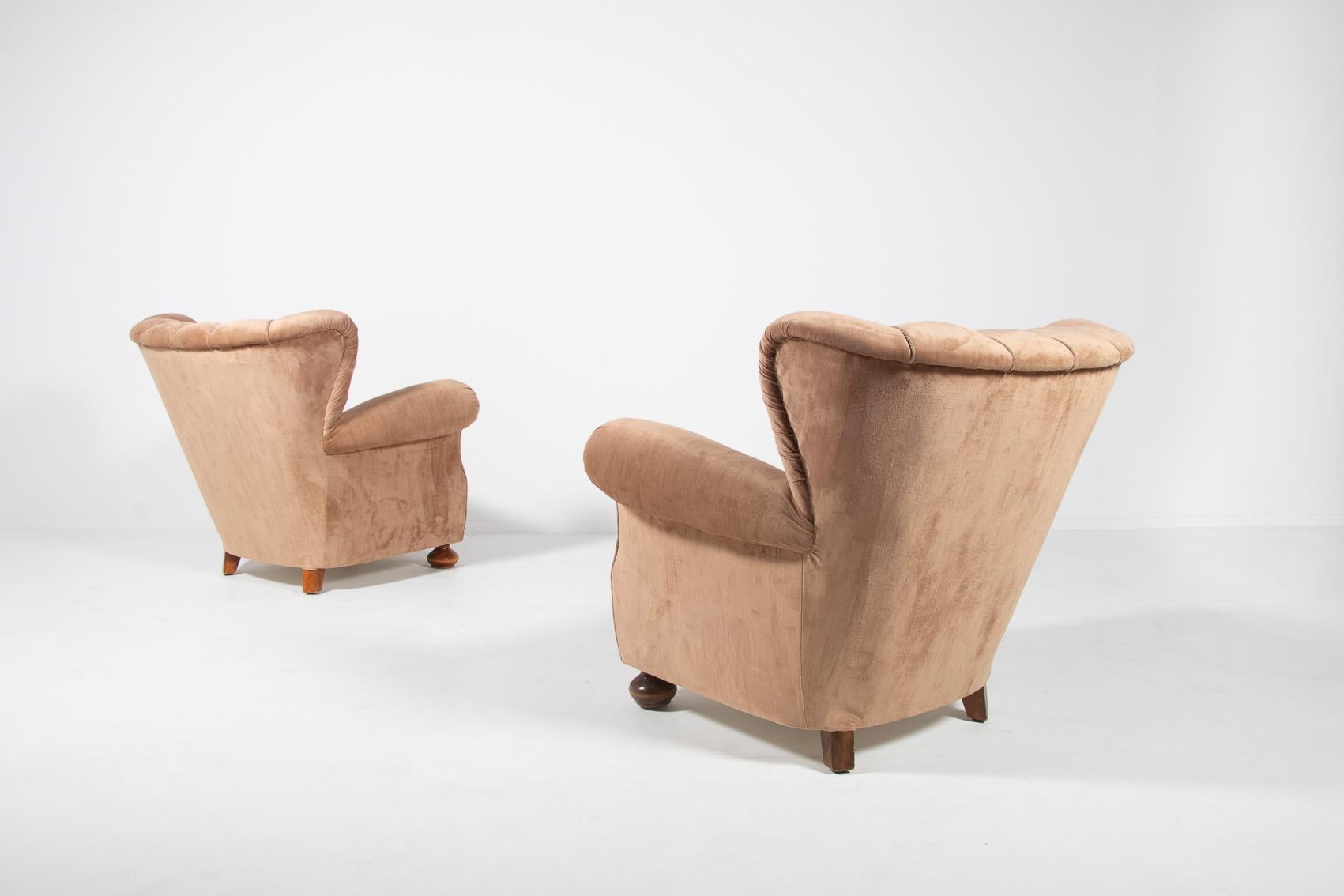 Swedish Modern lounge armchairs in velvet upholstery, 1950’s For Sale 5
