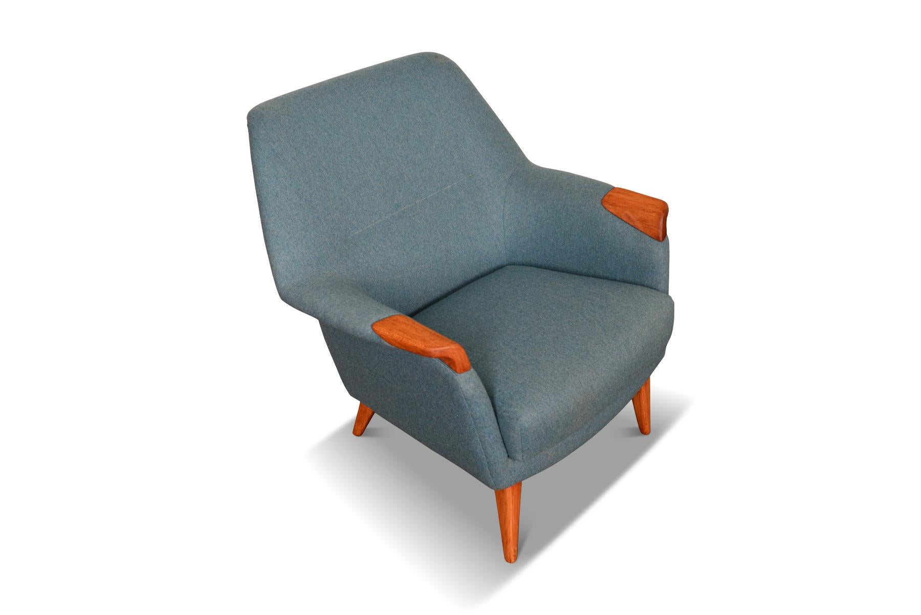 Mid-Century Modern Swedish Modern Lounge Chair in Beech and Wool For Sale