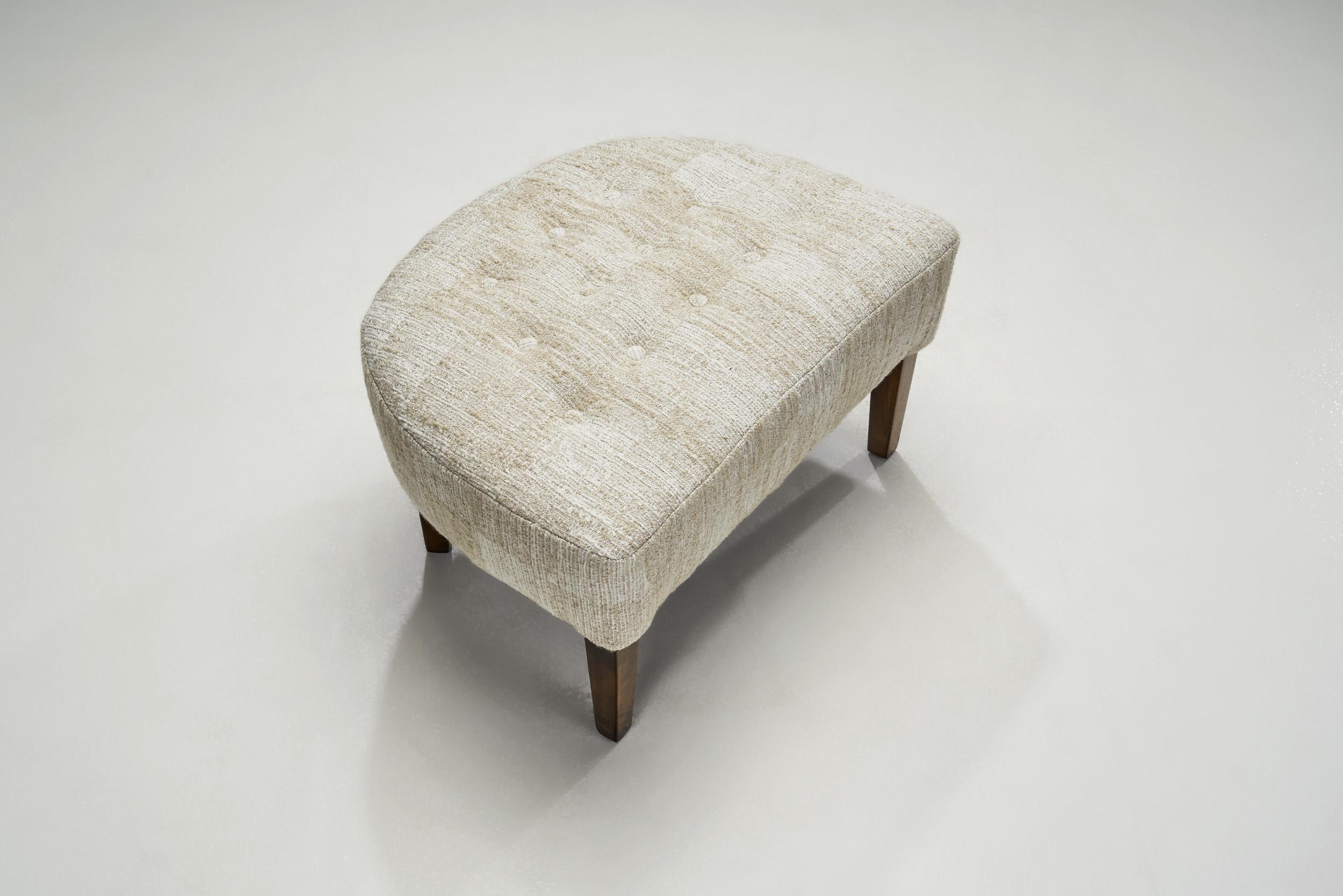 Swedish Modern Lounge Chair with Footstool, Sweden 1940s 6