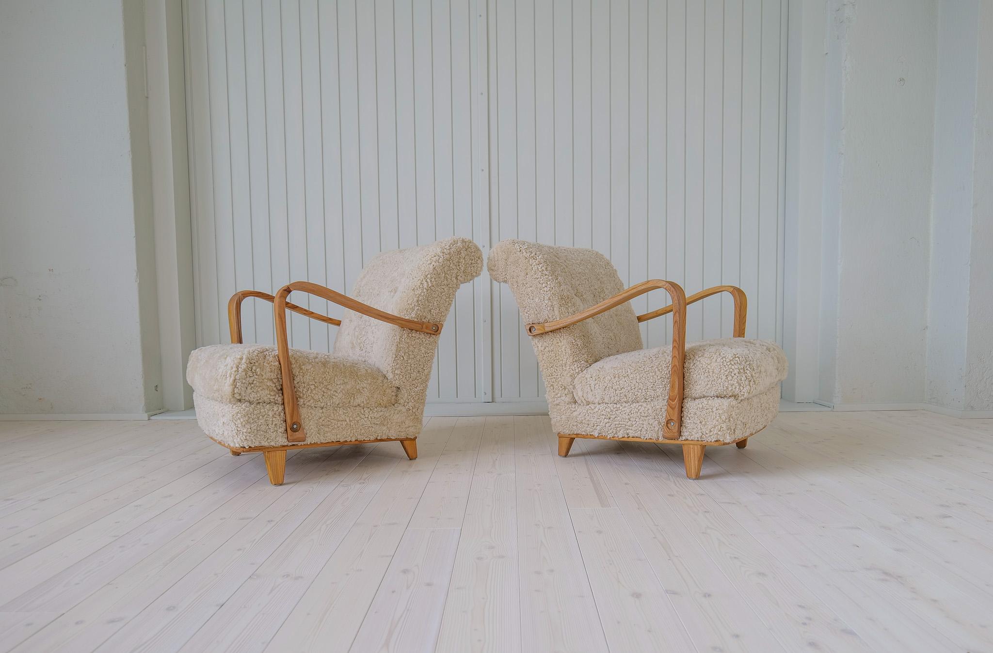 Swedish Modern Lounge Chairs in Shearling / Sheepskin and Elm, 1940s For Sale 4