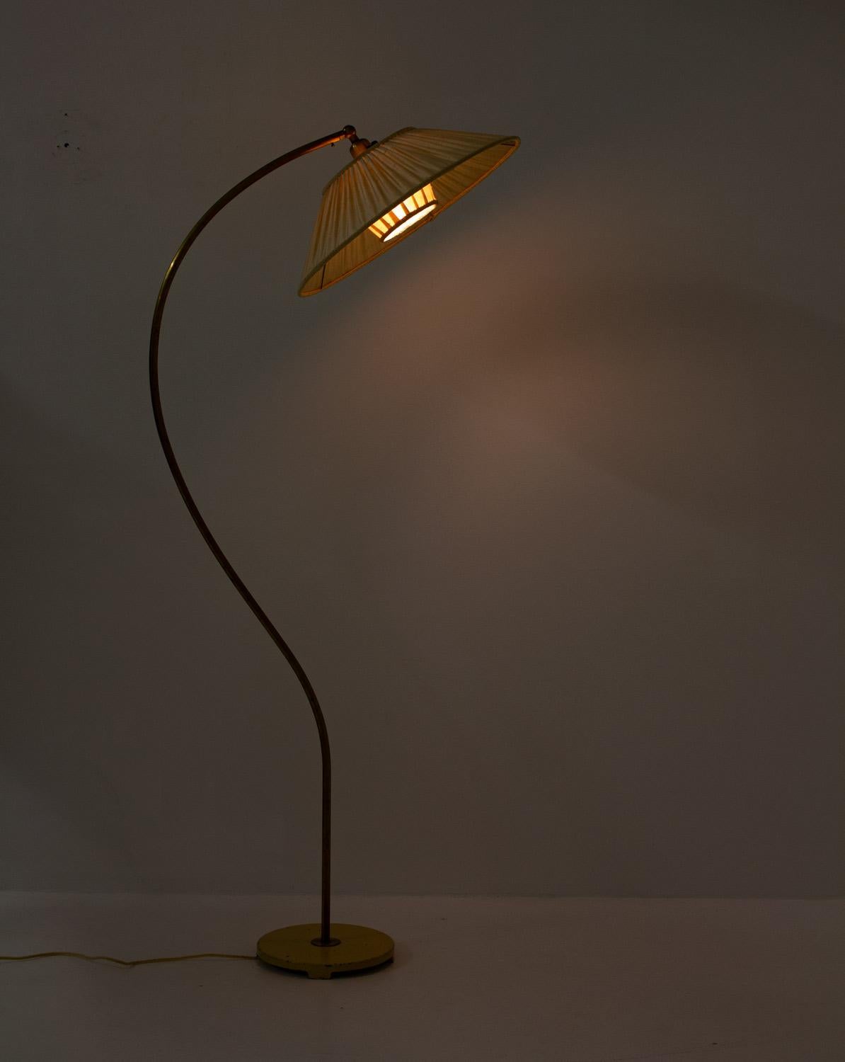 Swedish Modern Midcentury Floor Lamp in Brass by ASEA, 1940s 4