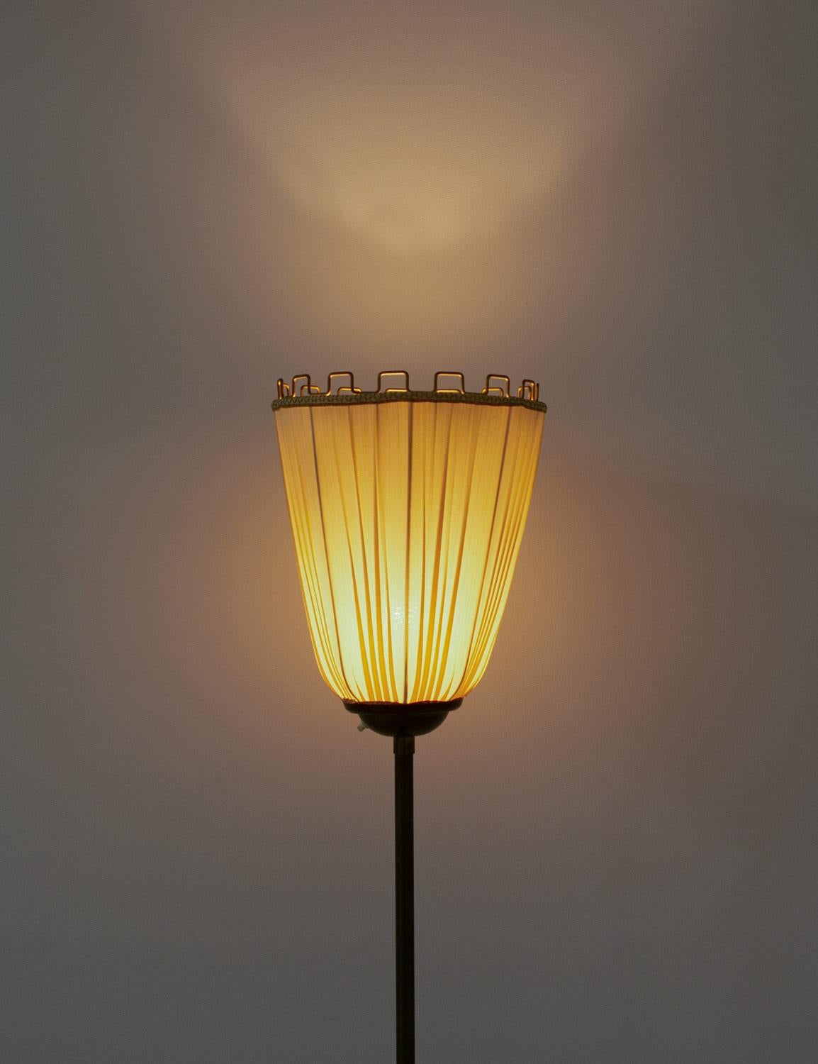 Swedish Modern Midcentury Uplight Floor Lamp in Brass, 1940s 1