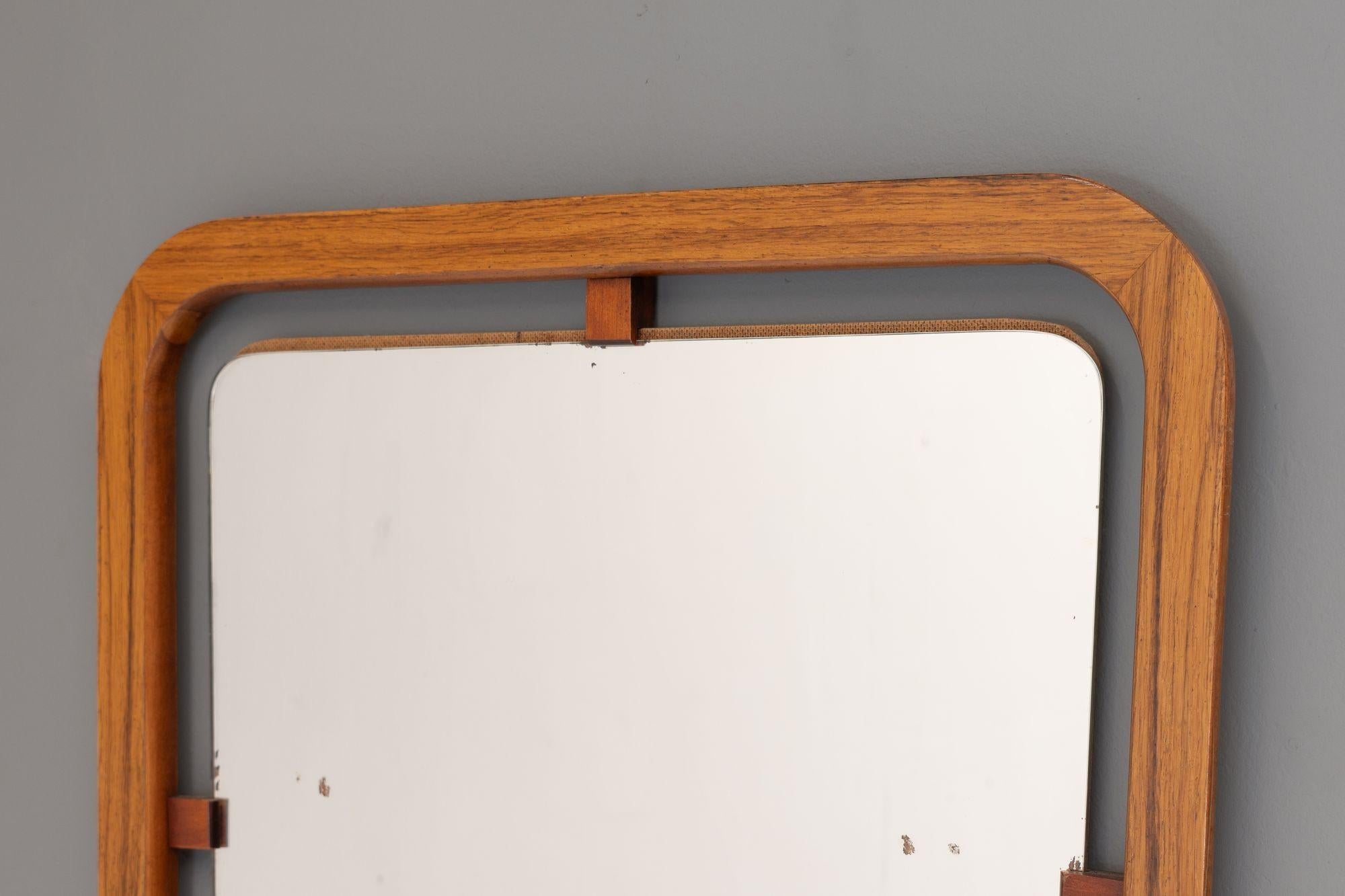 Espejo moderno sueco Sueco en venta