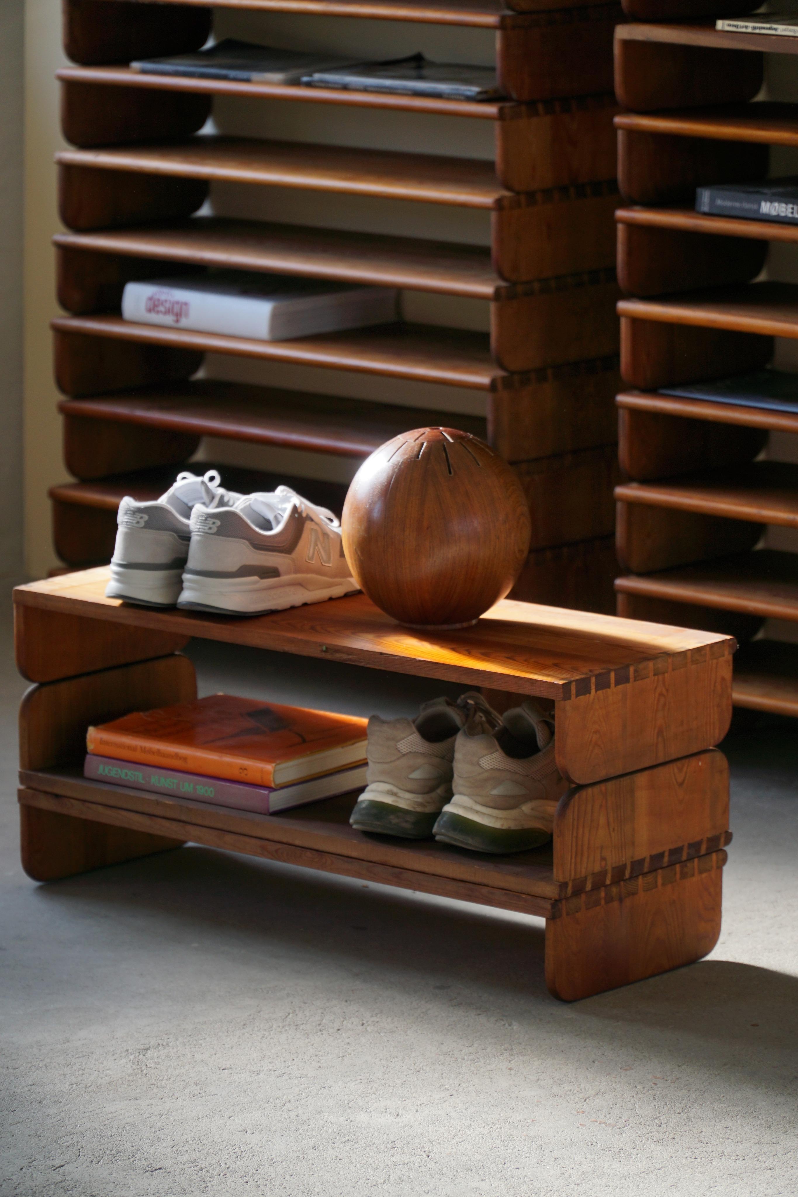Swedish Modern, Multifunctional Shelves in Solid Pine, Late 19th Century In Fair Condition For Sale In Odense, DK