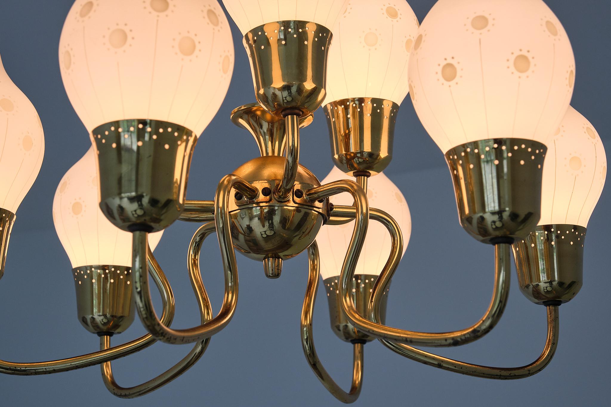 Swedish Modern Nine Arm Chandelier in Brass and Decorated Opal Glass, 1950s For Sale 4