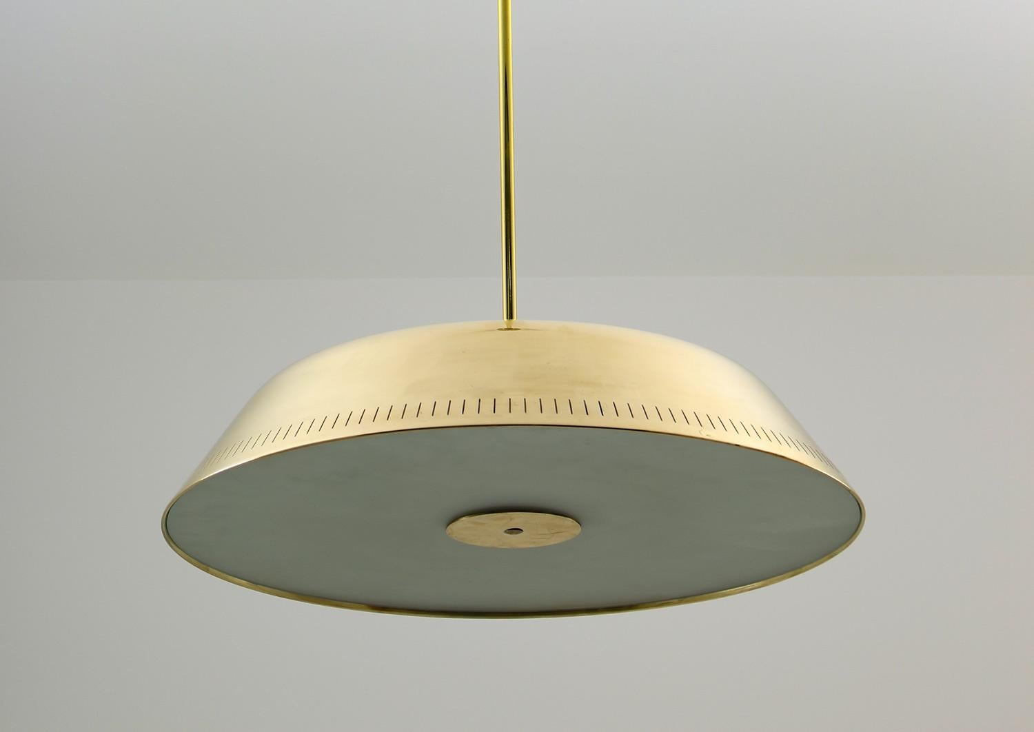 Swedish Modern Pendant in Glass and Brass by Harald Notini for Böhlmarks 4