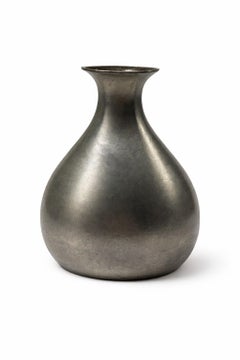 Vase moderne suédois en étain par GAB Guldsmedsaktiebolaget, années 1950