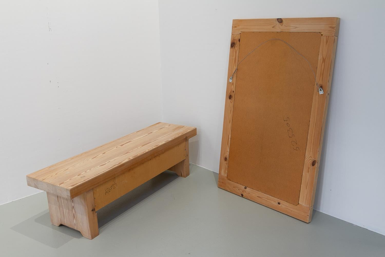 Swedish Modern Pine Bench and Mirror by Ruben Ward for Fröseke, 1970s. For Sale 9