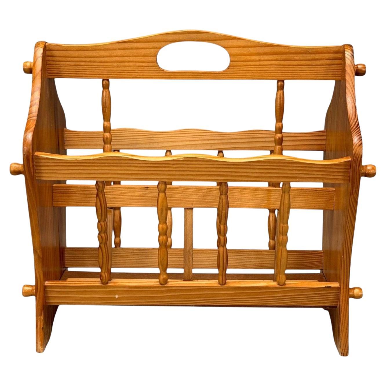 Moderne suédois, pin, porte-revues, Suède, années 1960