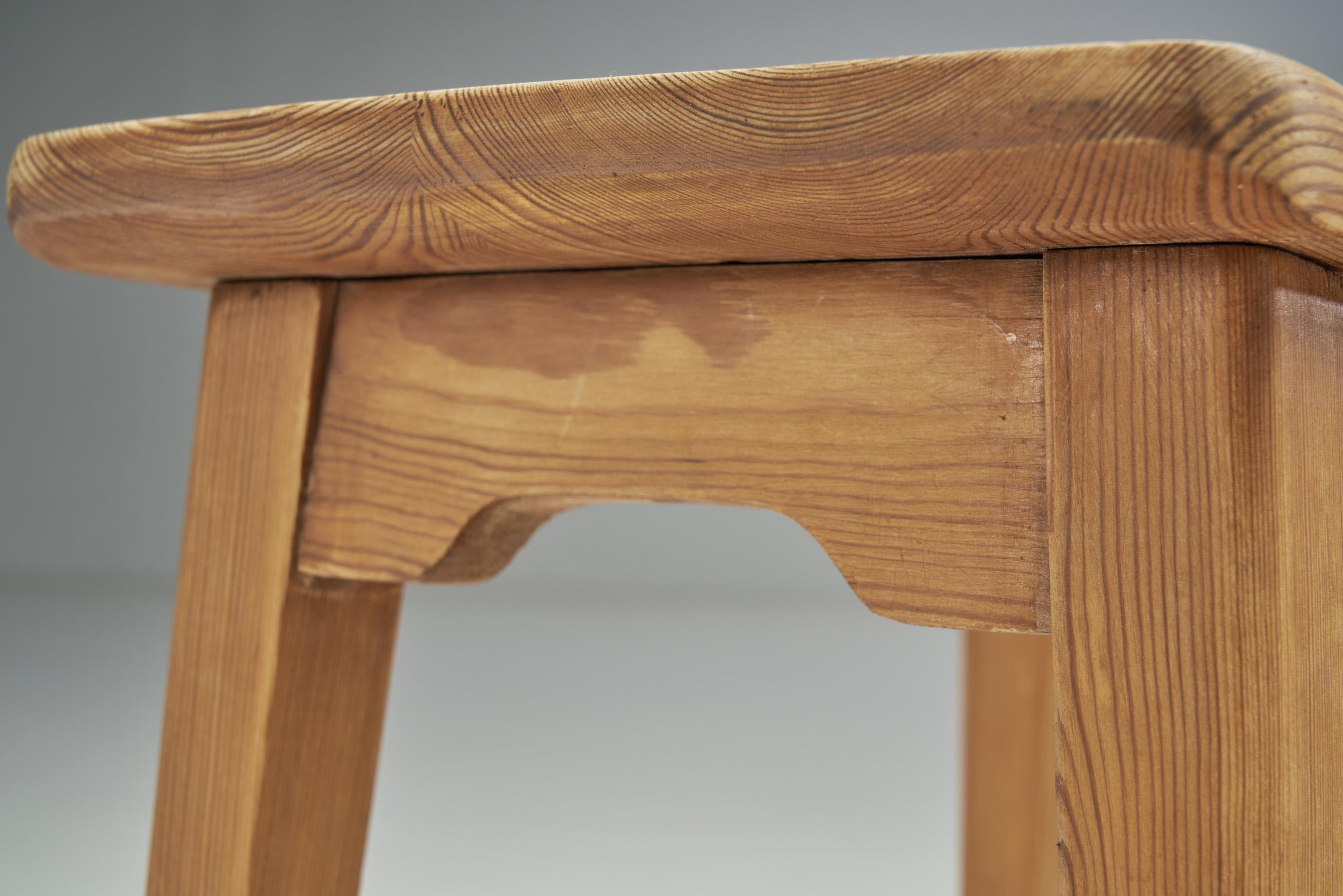 Tabouret moderne suédois en pin, Suède, années 1940 en vente 6