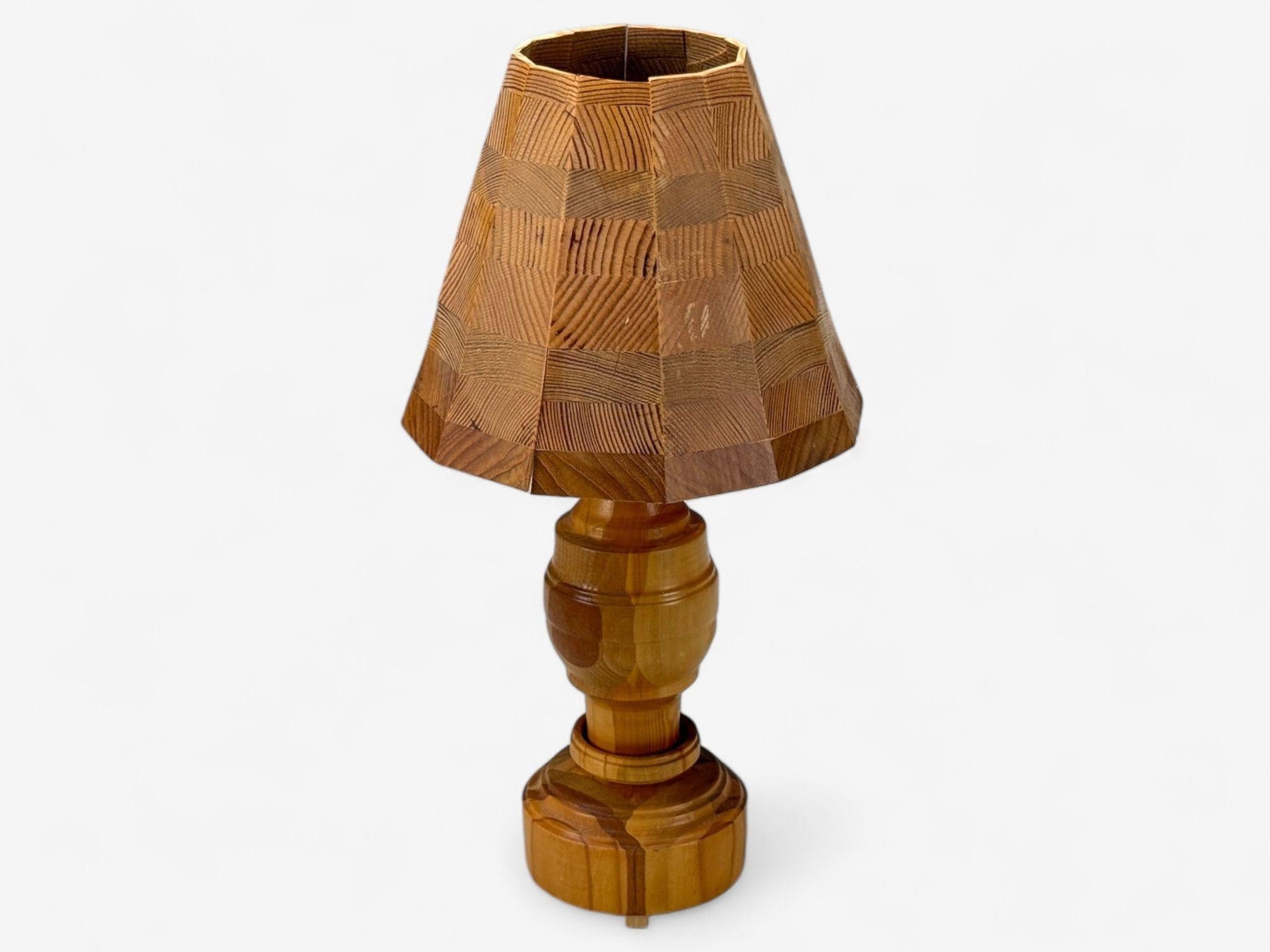 Mid-Century Modern Swedish Modern, Pine, Table Lamp, Sweden, 1960s For Sale